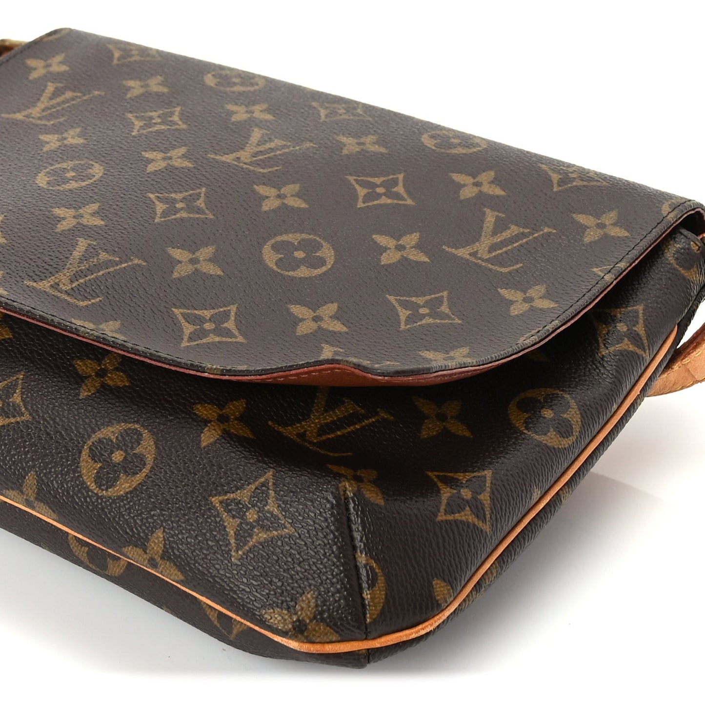 Monogram Musette Tango