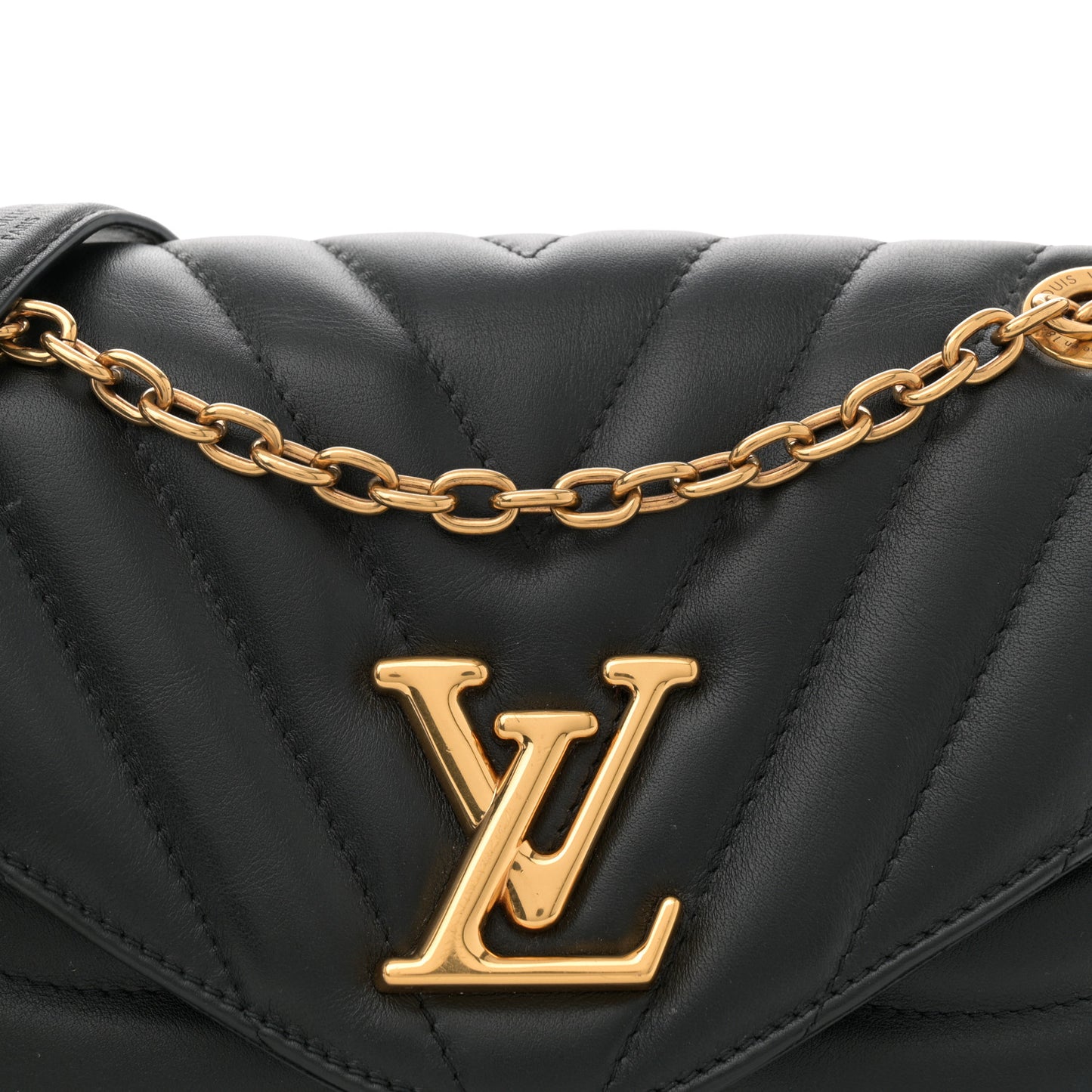 Calfskin New Wave Chain Bag MM NM Black