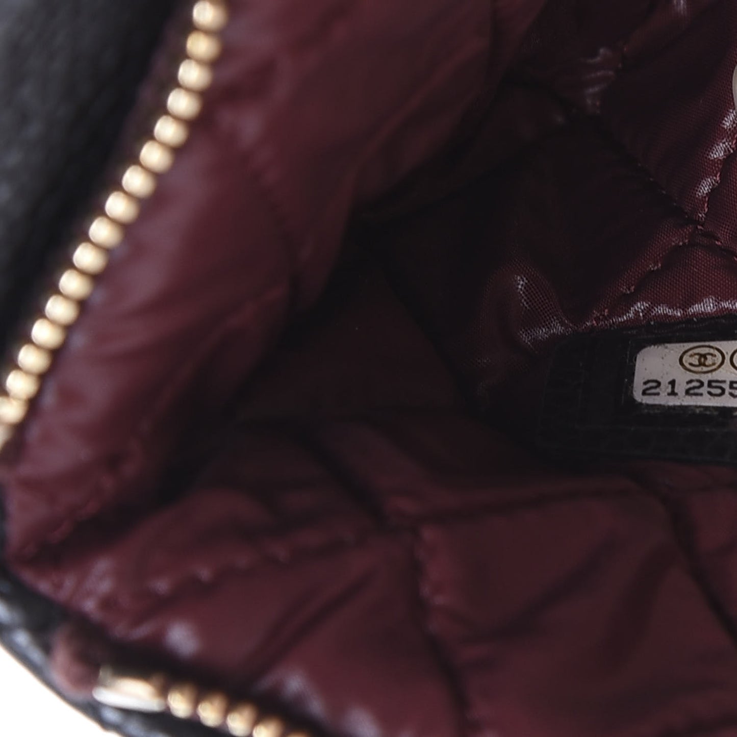 Caviar Quilted CC Beauty Clutch Black