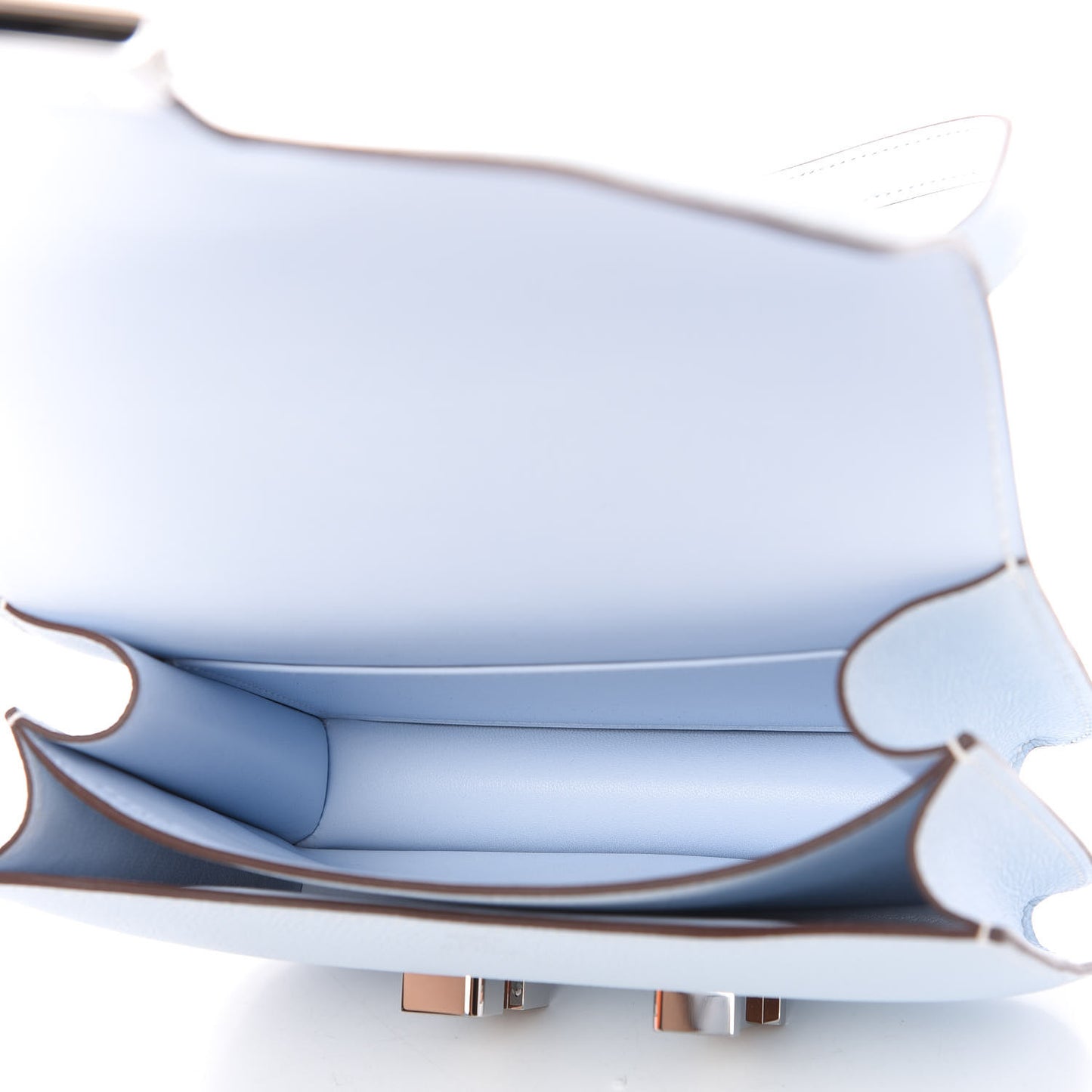 Epsom Constance 18 Bleu Brume