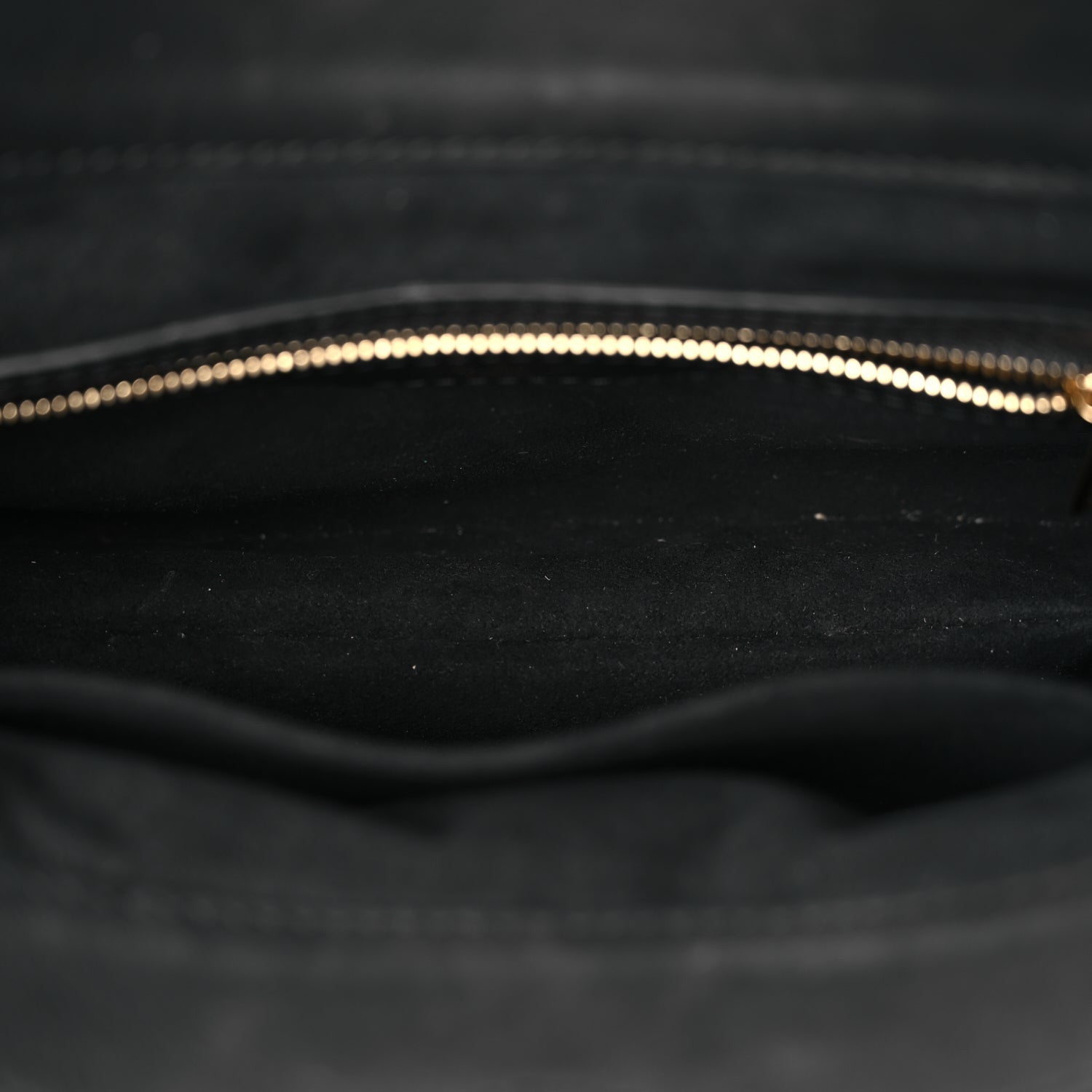 Louis Vuitton Reverse Monogram Twinny 3 of 8
