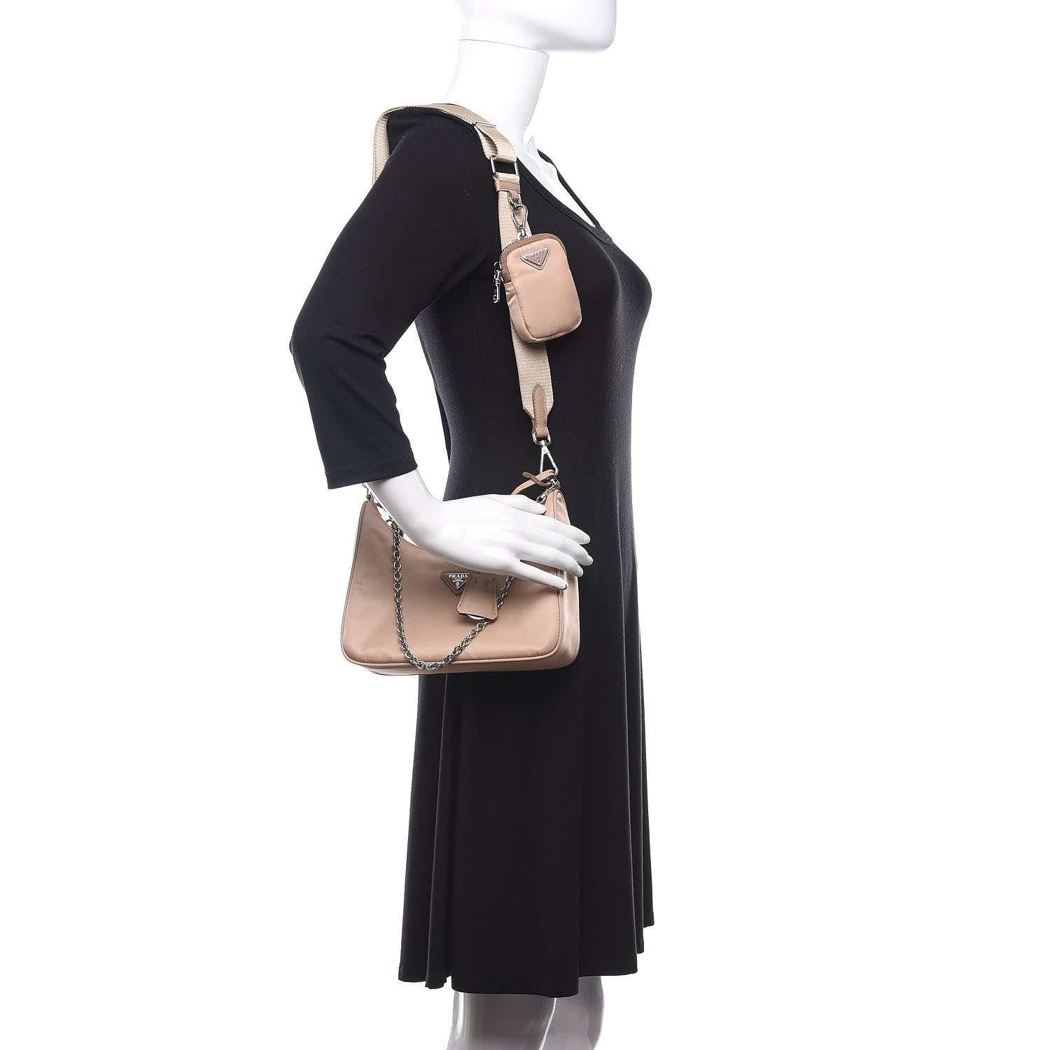 Prada Nylon Re-Edition 2005 Shoulder Bag Cammeo 2 of 9