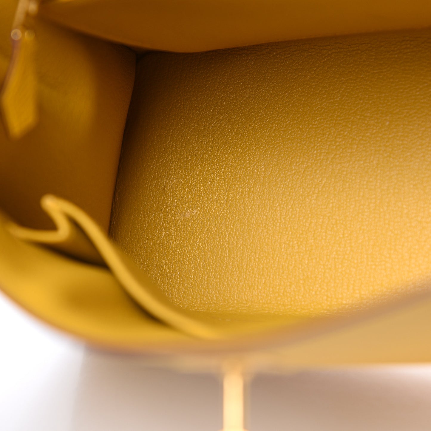 Epsom Horseshoe Kelly Sellier 25 Jaune Ambre Etoupe
