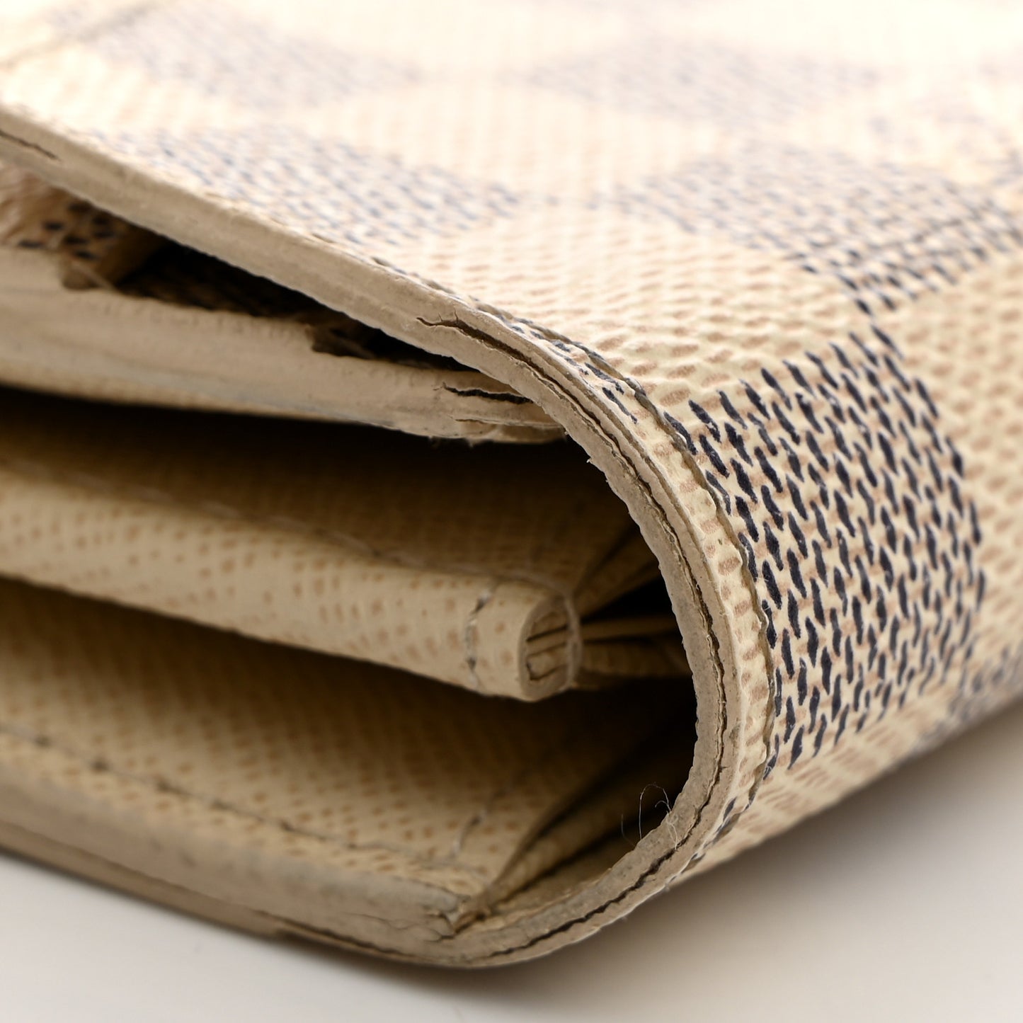 Damier Azur Sarah Wallet NM