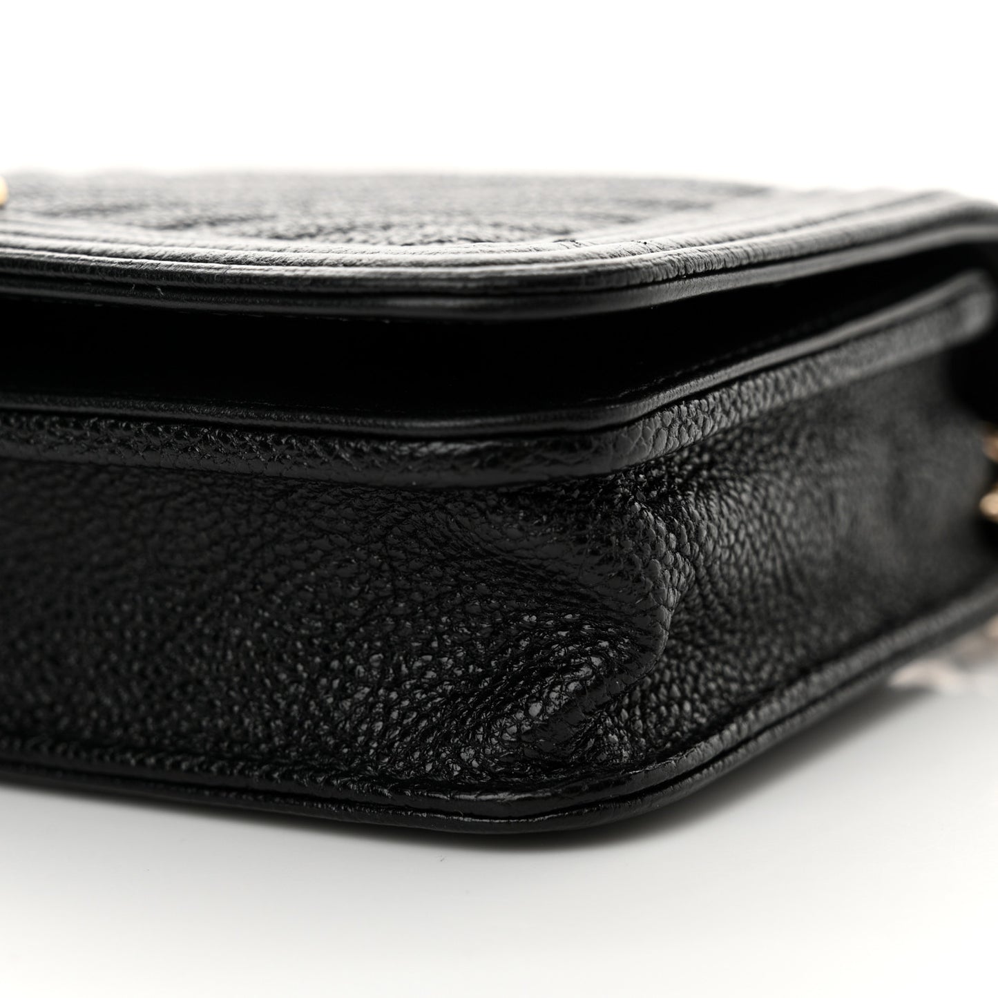 Caviar Chevron Quilted Mini Boy Wallet On Chain WOC Black