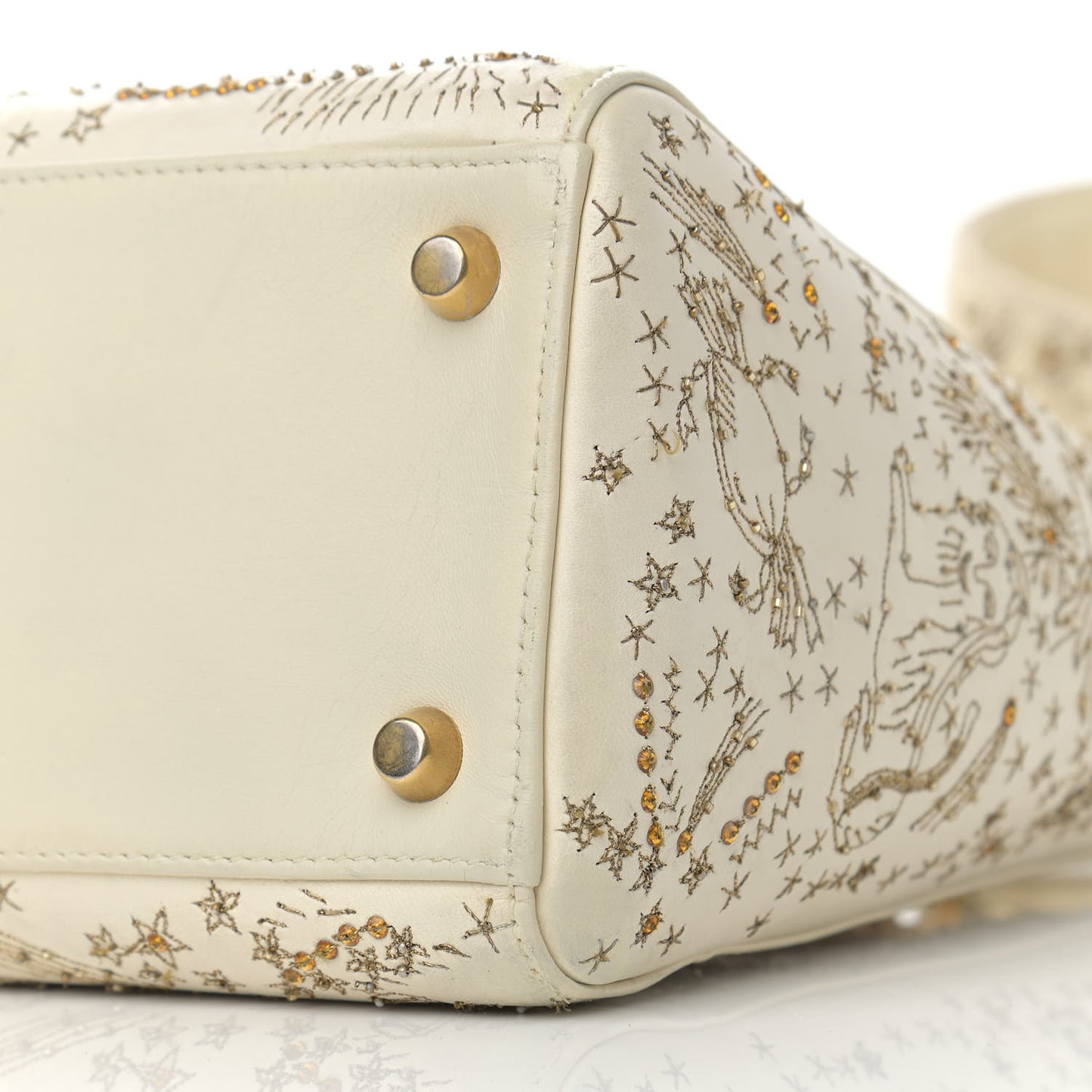 Embroidered Medium Lady Dior White Multicolor