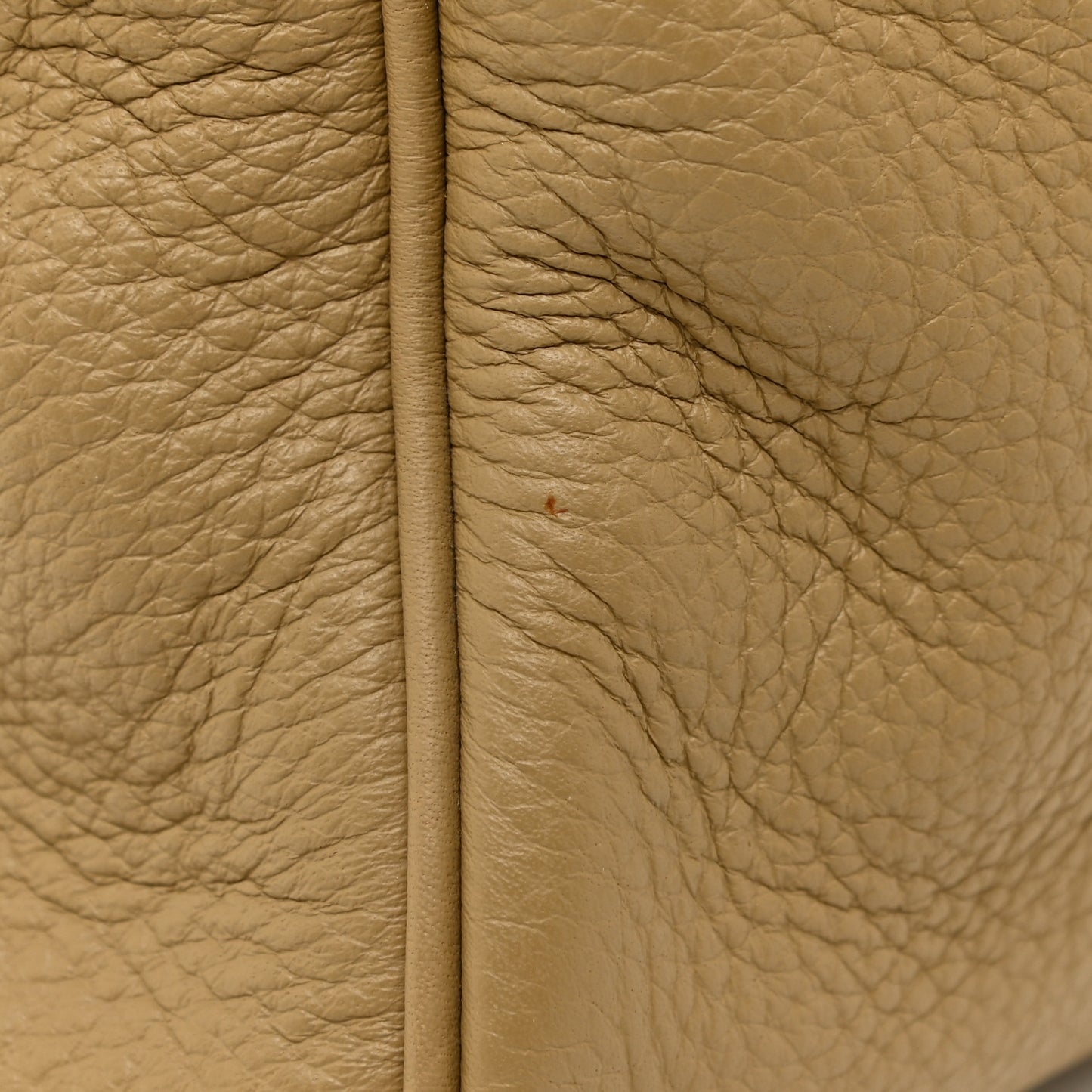 Taurillon Clemence Victoria II 35 Camel