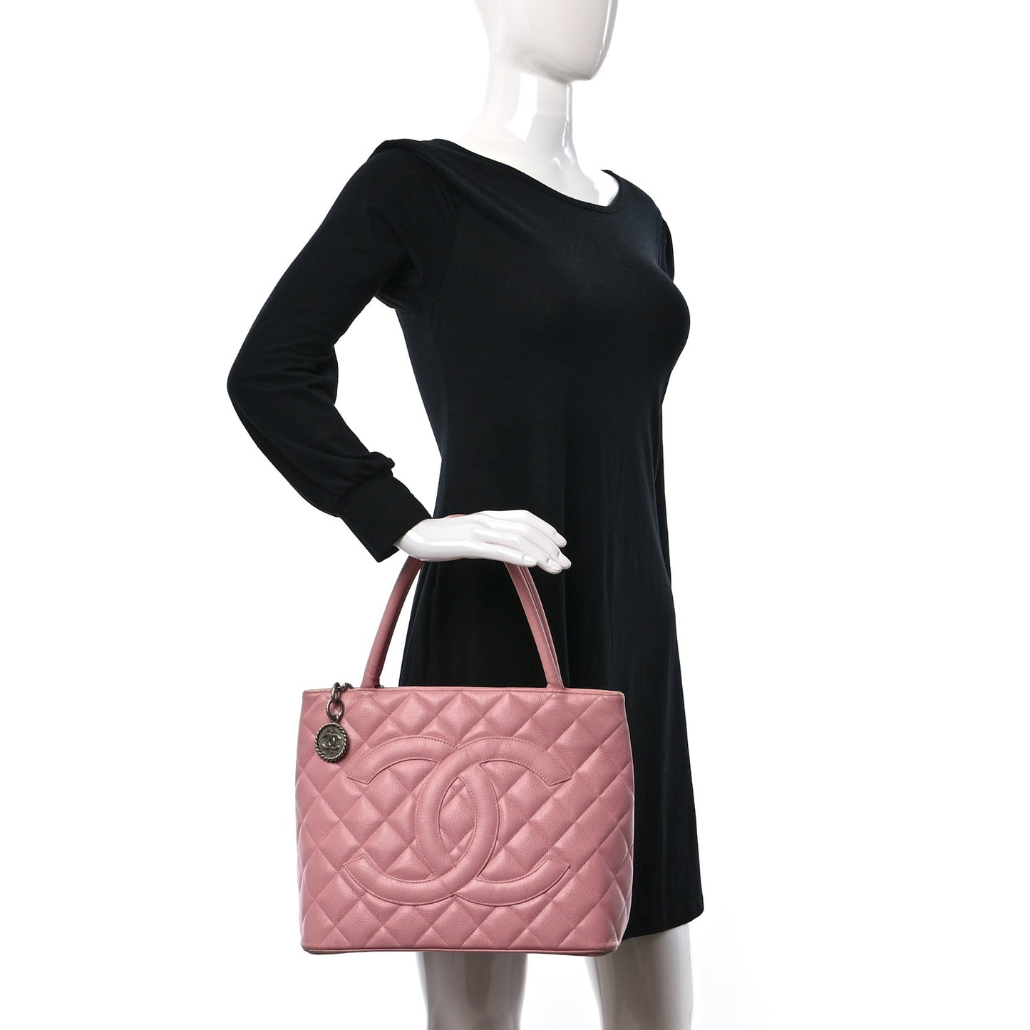 Caviar Medallion CC Tote Light Pink