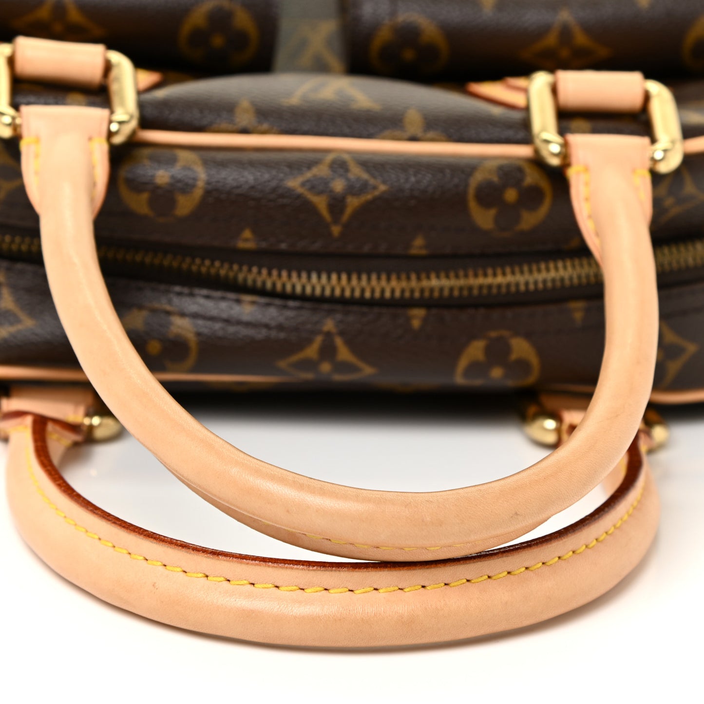 Monogram Manhattan PM