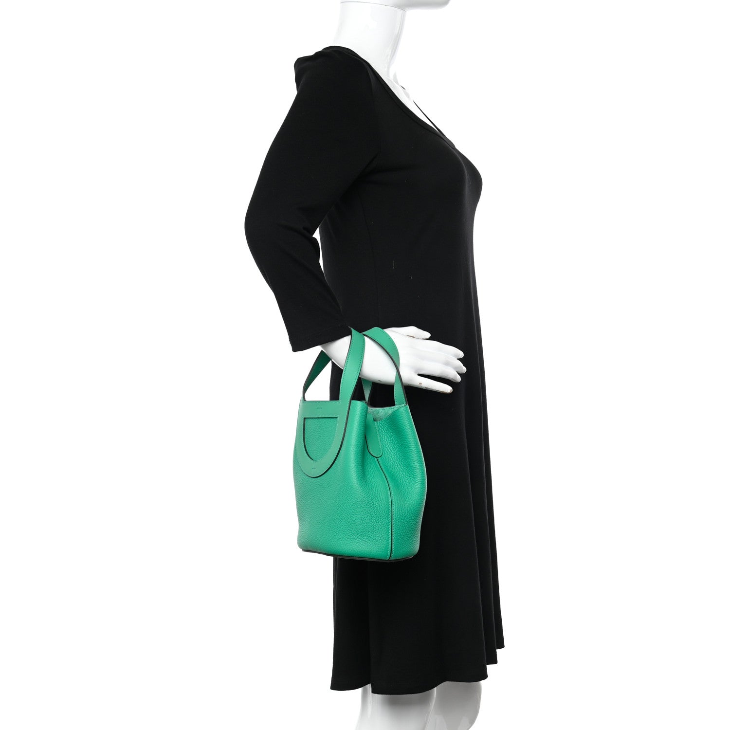 Hermes Taurillon Clemence Swift In-The-Loop 18 Bag Vert Comics 2 of 11