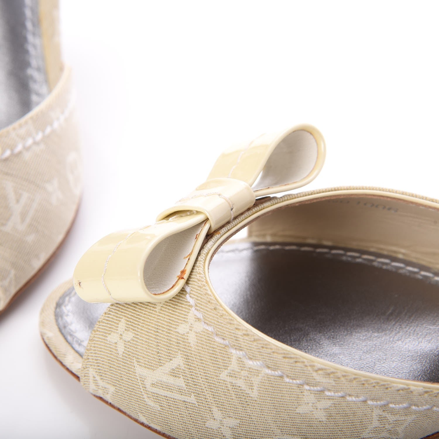 Louis Vuitton Mini Lin Bow Mules 37.5 Dune 11 of 13