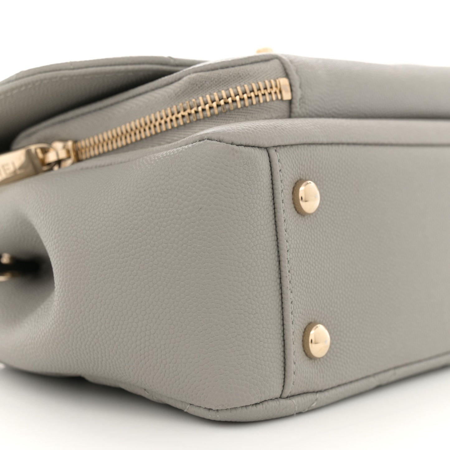 Caviar Quilted Medium Business Affinity Flap Grey