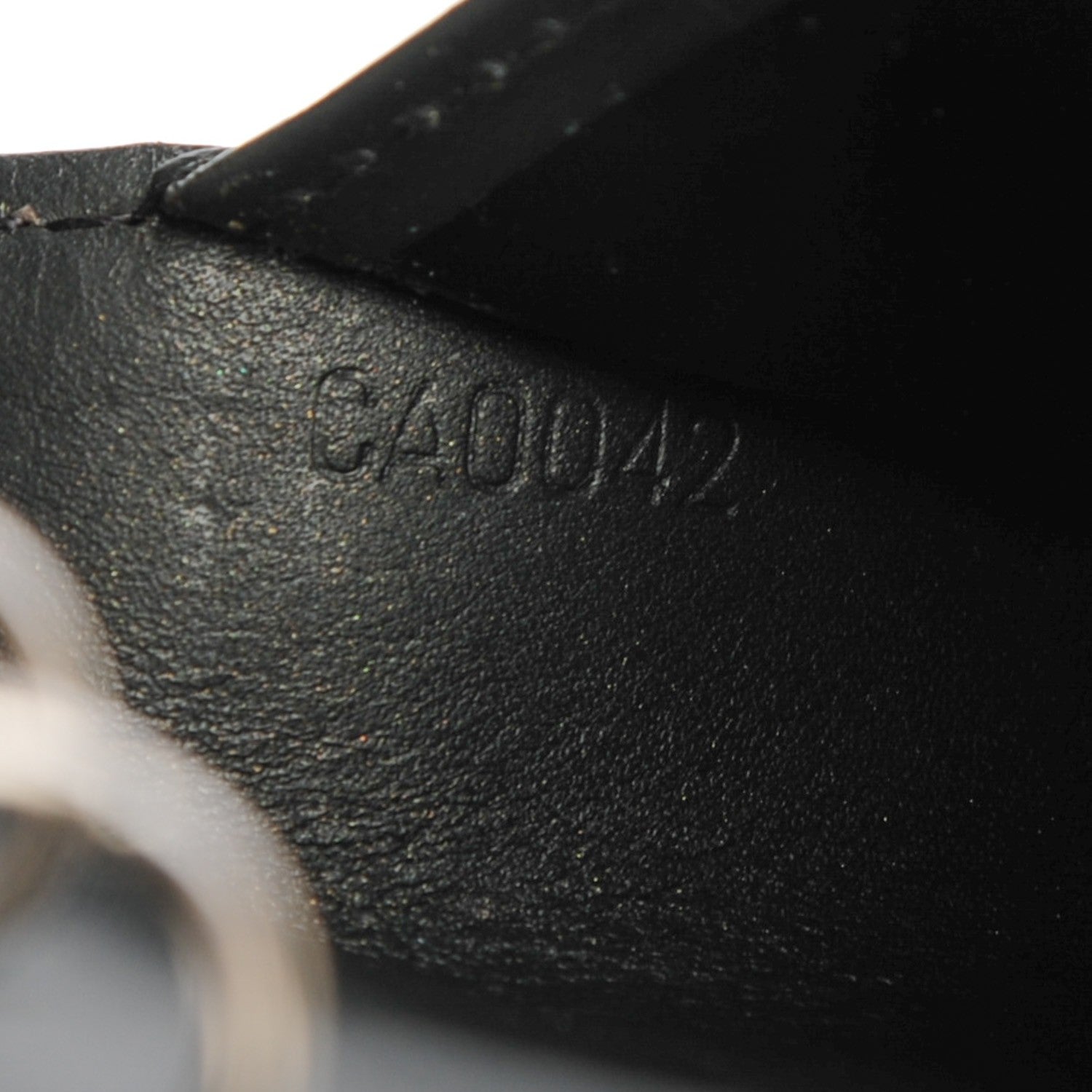 Louis Vuitton Mat Monogram Small Ring Agenda Cover Black 7 of 7