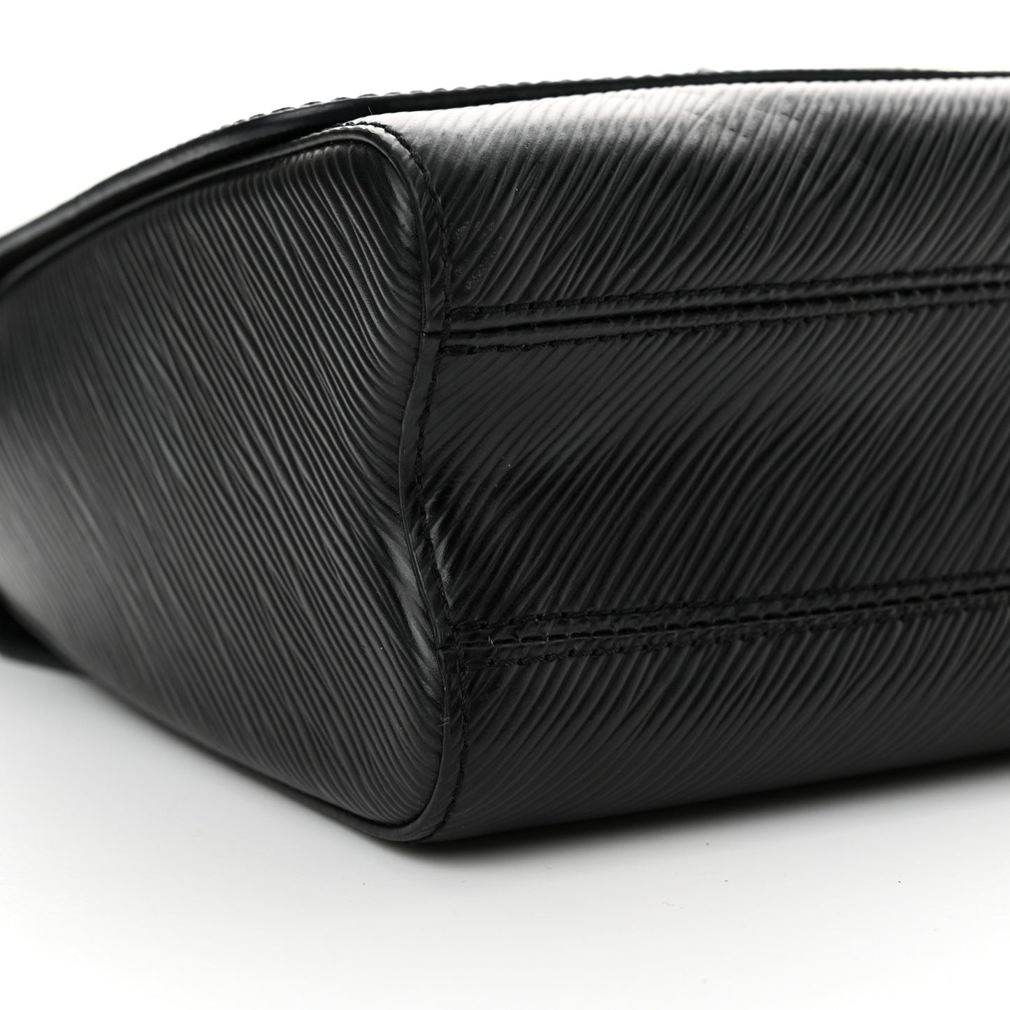 Epi Twist Shoulder Bag MM Black