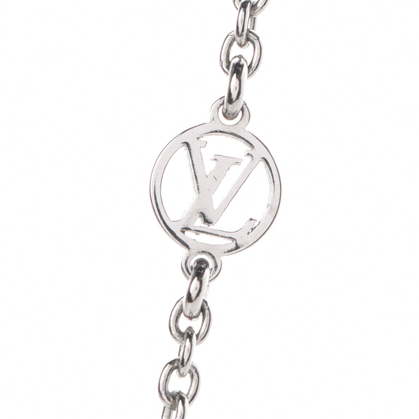 Metal Essential V Supple Necklace Silver