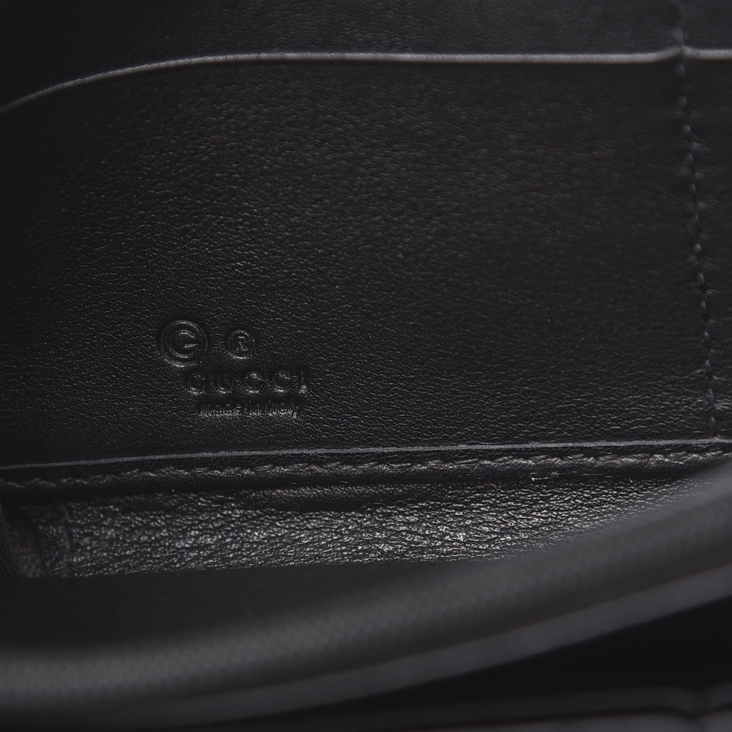 Gucci Microguccissima Zip Around Wallet Black 6 of 11