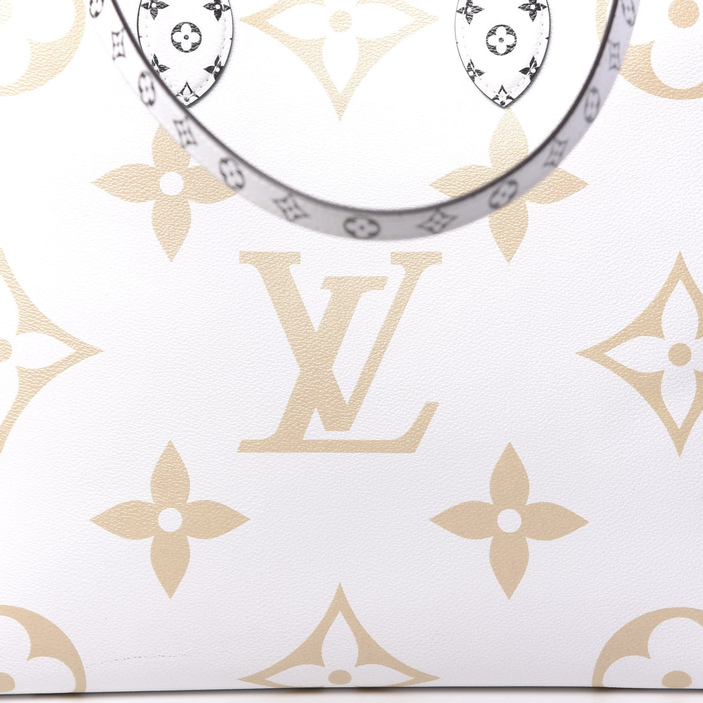 Monogram Giant Onthego GM Kaki Beige