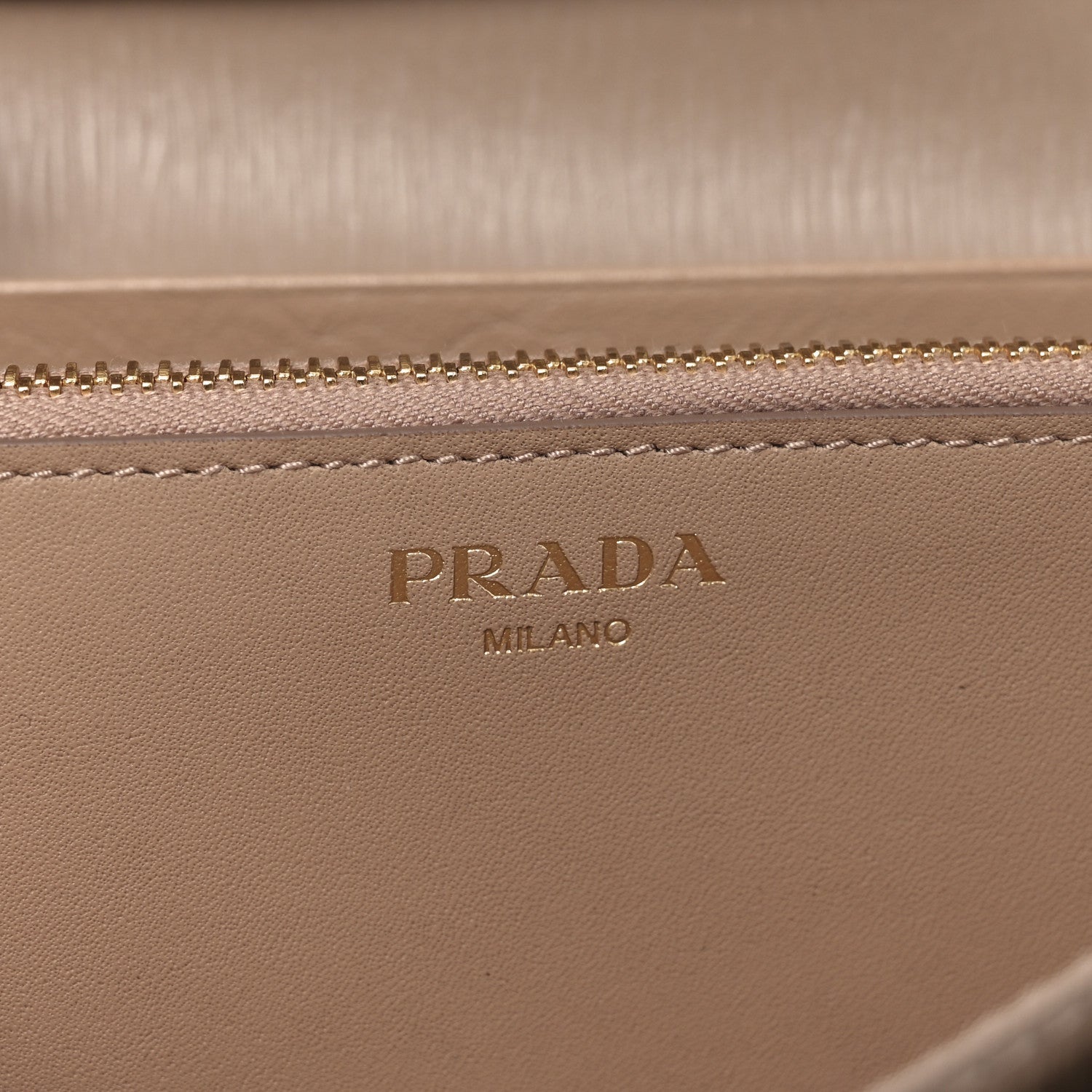 Prada Vitello Move Continental Flap Travel Wallet Cammeo 5 of 6