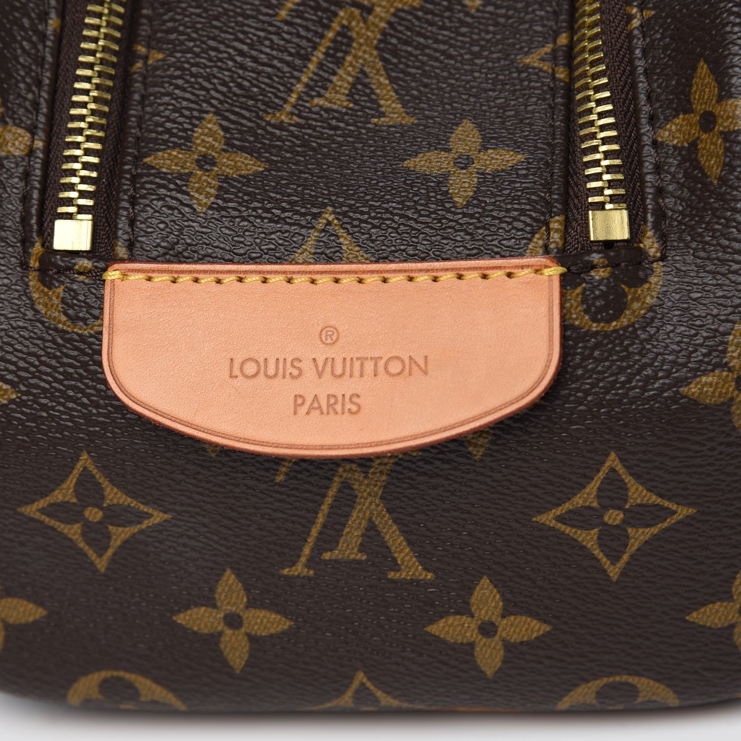 Louis Vuitton Monogram King Size Toiletry Bag 7 of 9