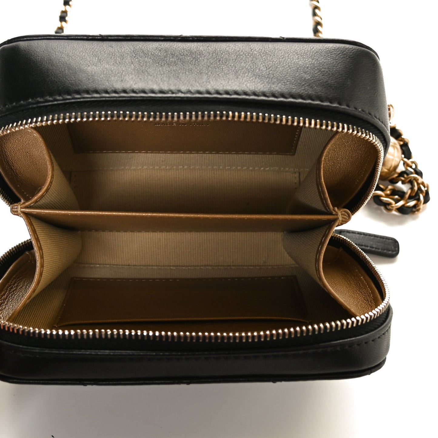Lambskin Quilted CC Pearl Crush Camera Case Black