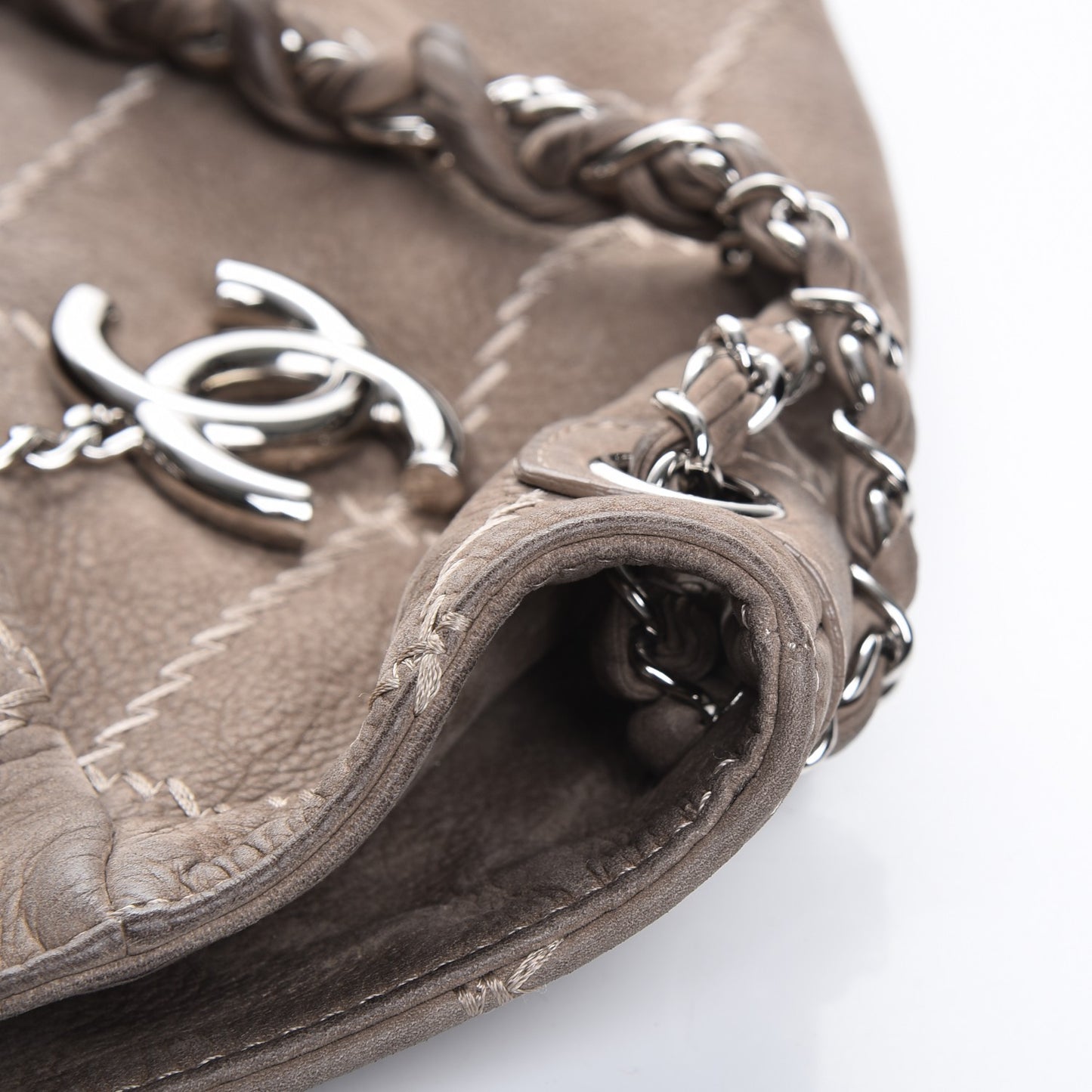 Suede Darjeeling Hobo Light Grey