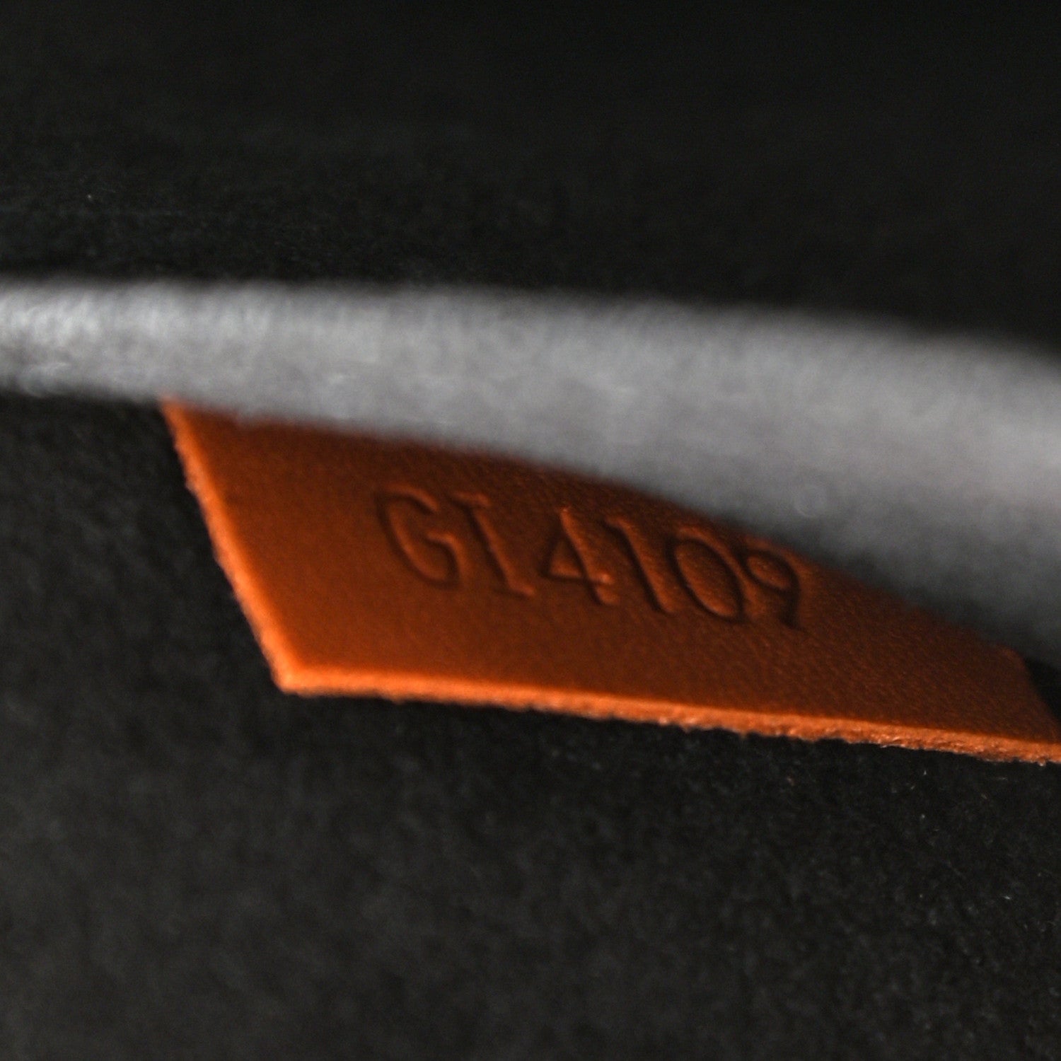 Louis Vuitton Reverse Monogram Dauphine MM 6 of 8