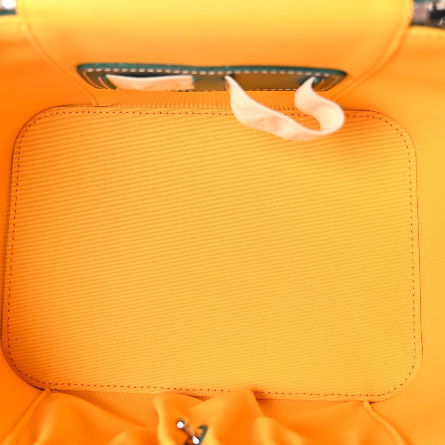 ine Muse Vanity Case Green