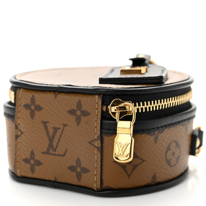 Louis Vuitton Reverse Monogram Boite Chapeau Necklace 9 of 9