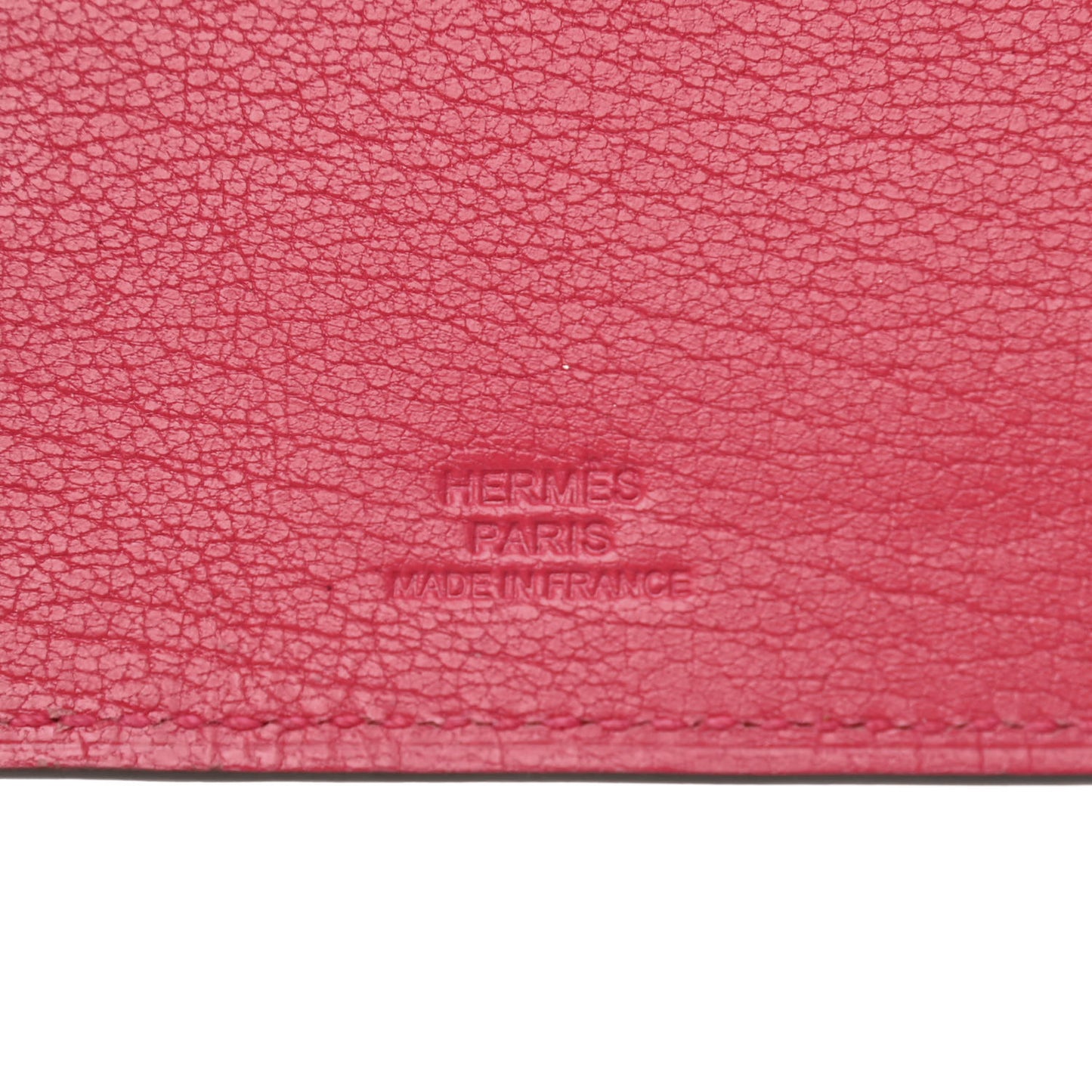 Chevre Chamkila Tarmac PM Passport Holder Rose Extreme