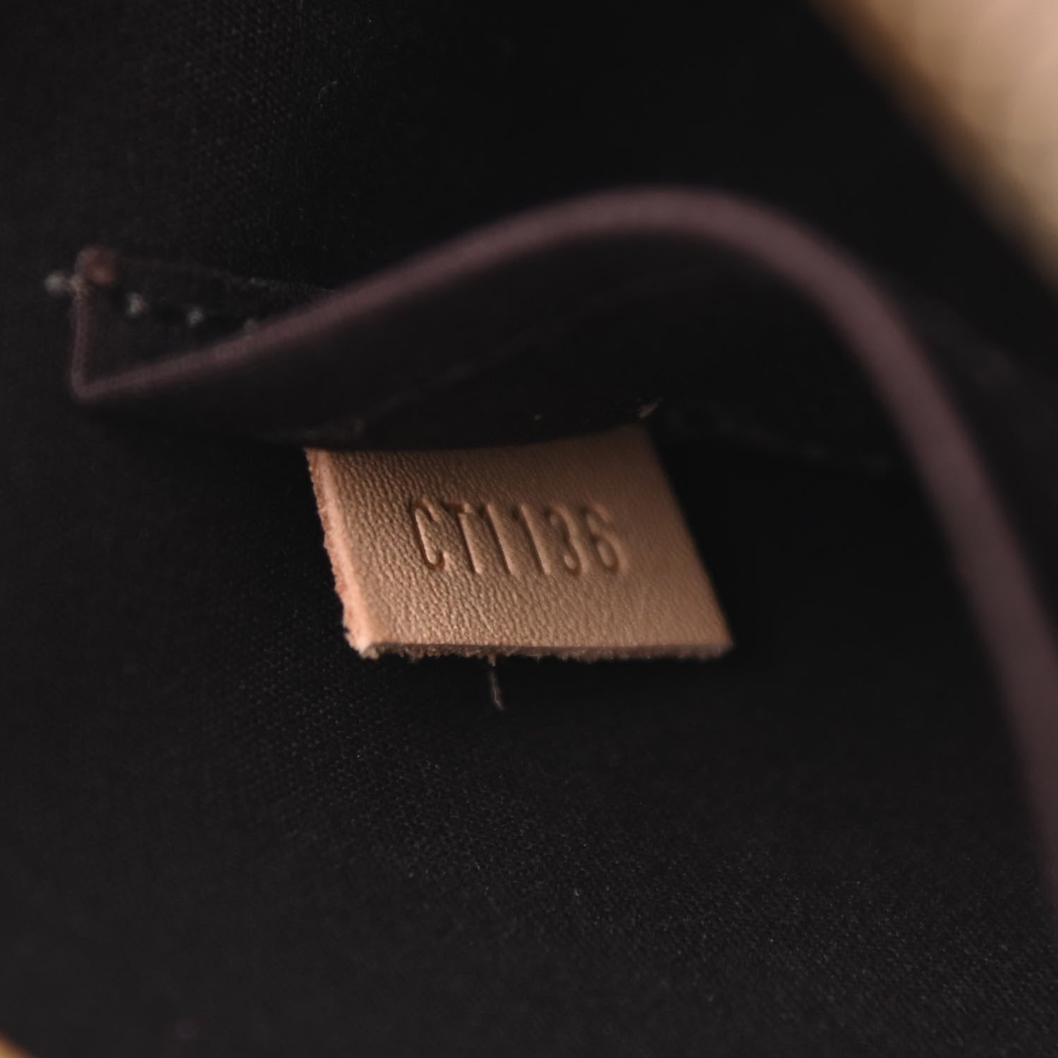 Louis Vuitton Vernis Alma BB Amarante 7 of 11