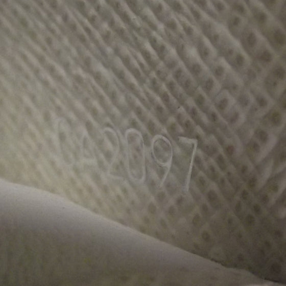 Epi Zippy Wallet Ivory