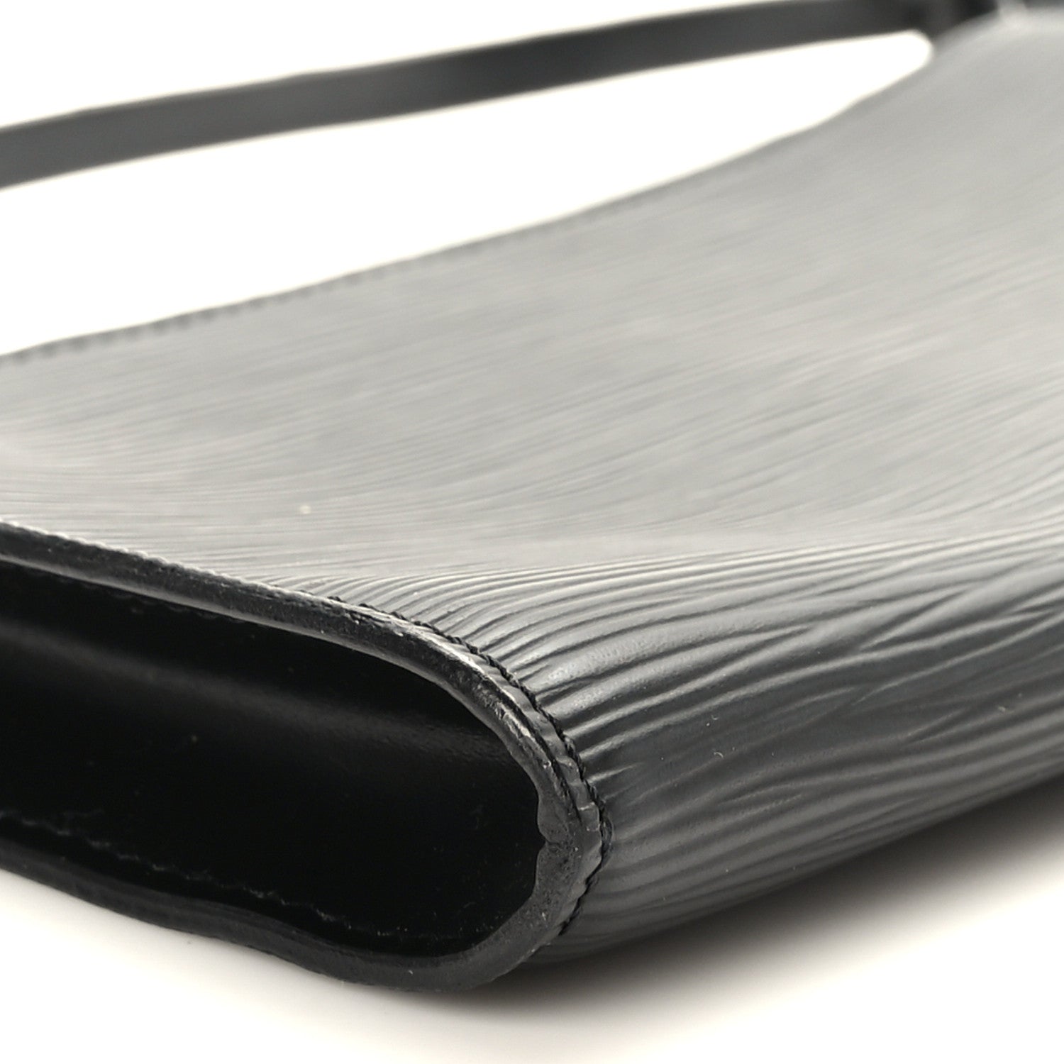 Louis Vuitton Epi Pochette Accessories 24 Black 8 of 9