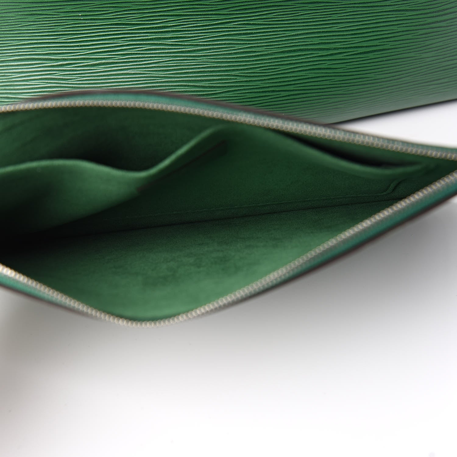 Louis Vuitton Epi Neverfull MM Menthe 7 of 14