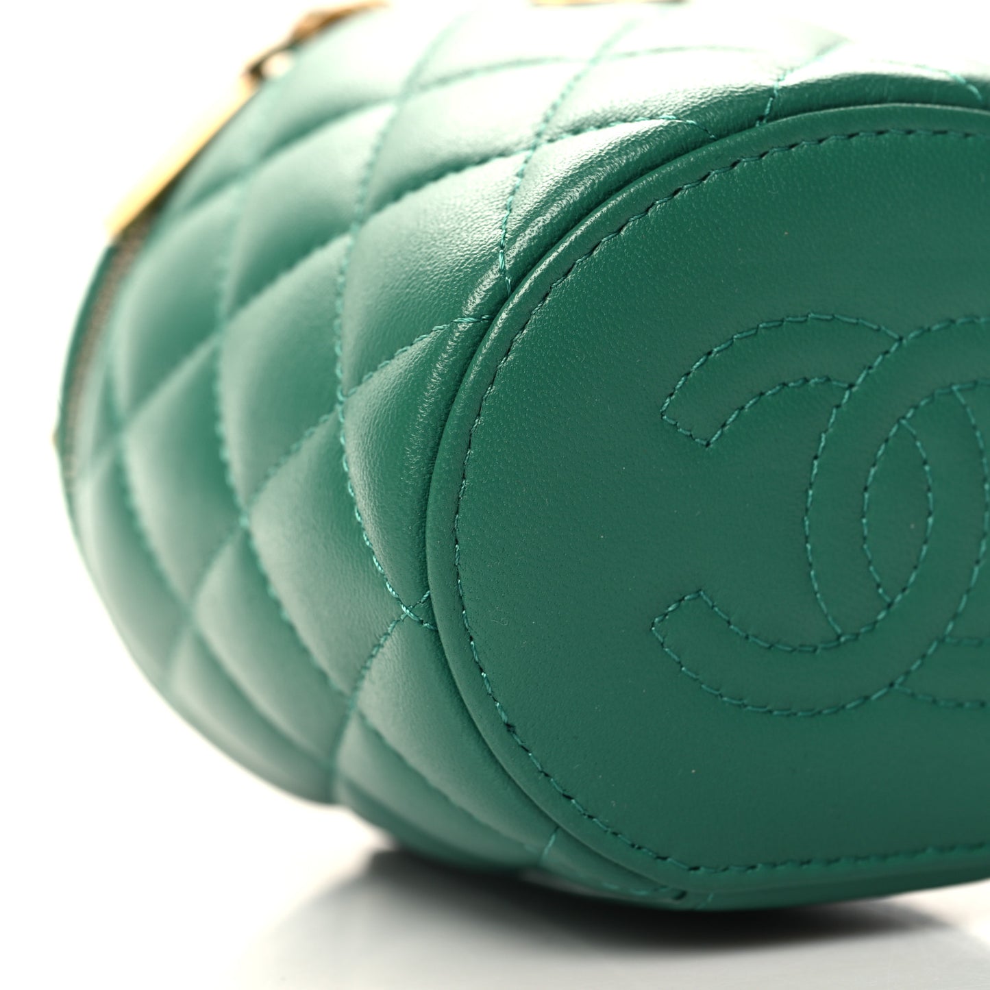 Lambskin Quilted Afternoon Tea Top Handle Vanity Case With Chain Green