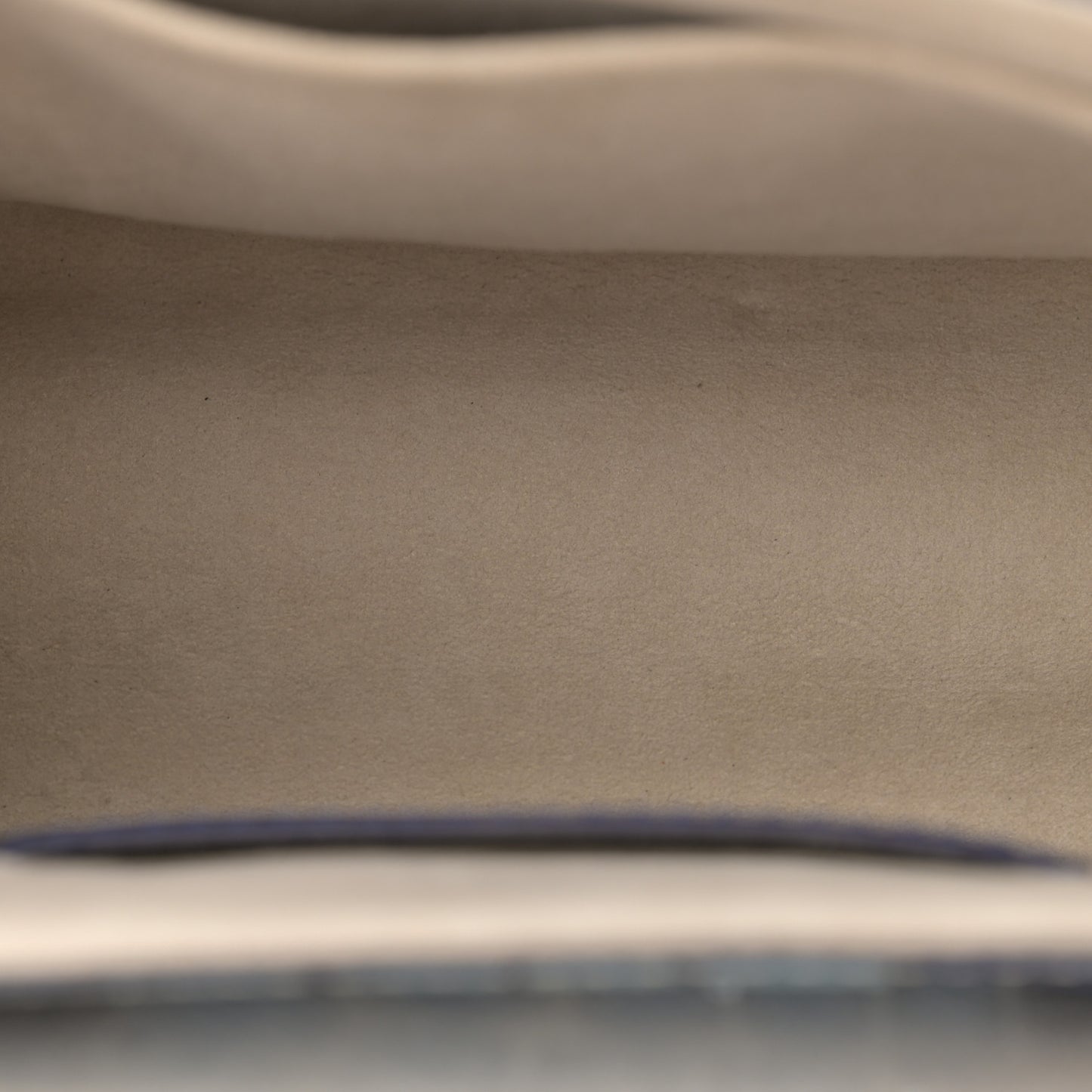 Epi Savane Twist Shoulder Bag MM Blue