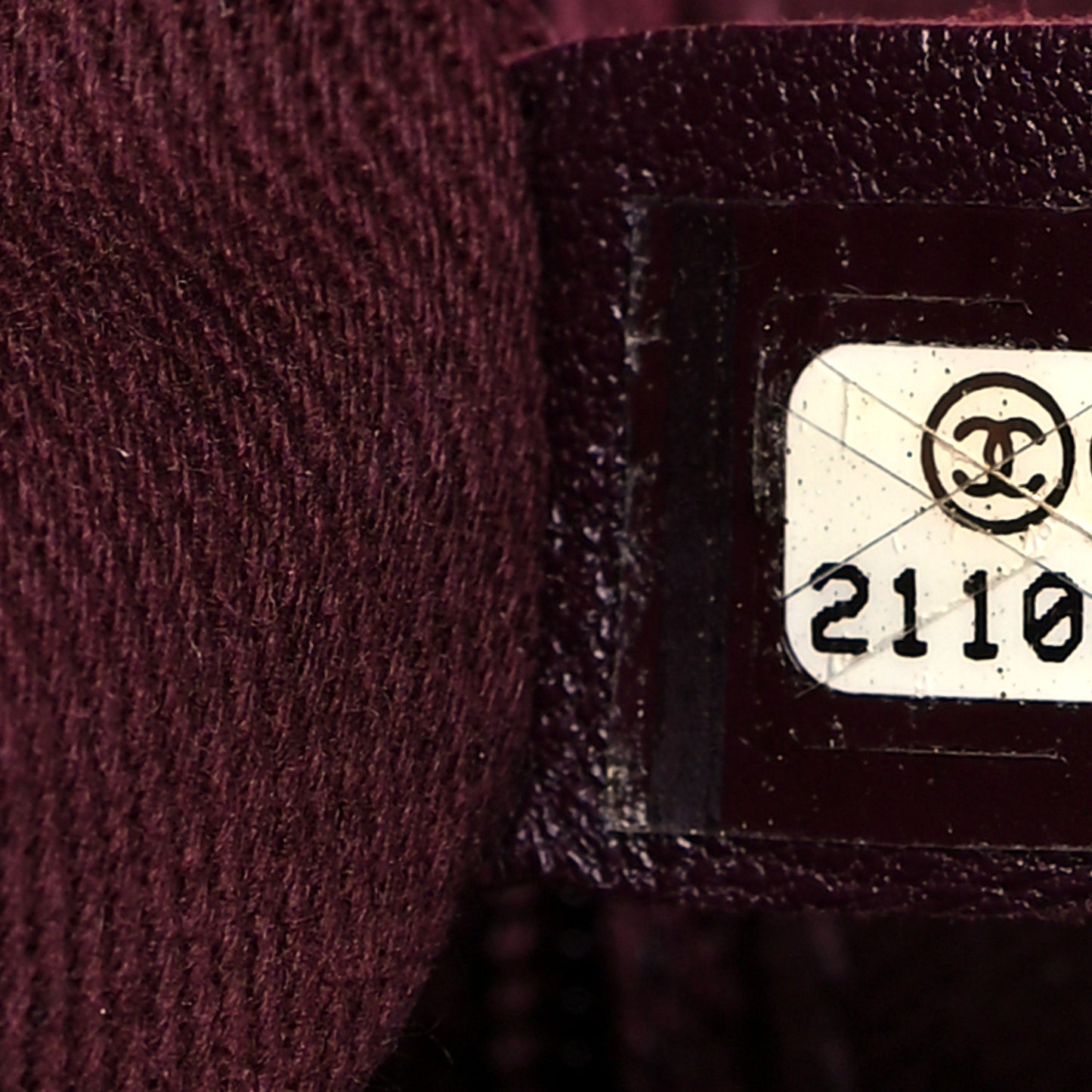 Washed Toile Graffiti On The Pavements Bowler Khaki Multicolor