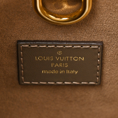 Louis Vuitton Taurillon Vendome MM Earth 6 of 12