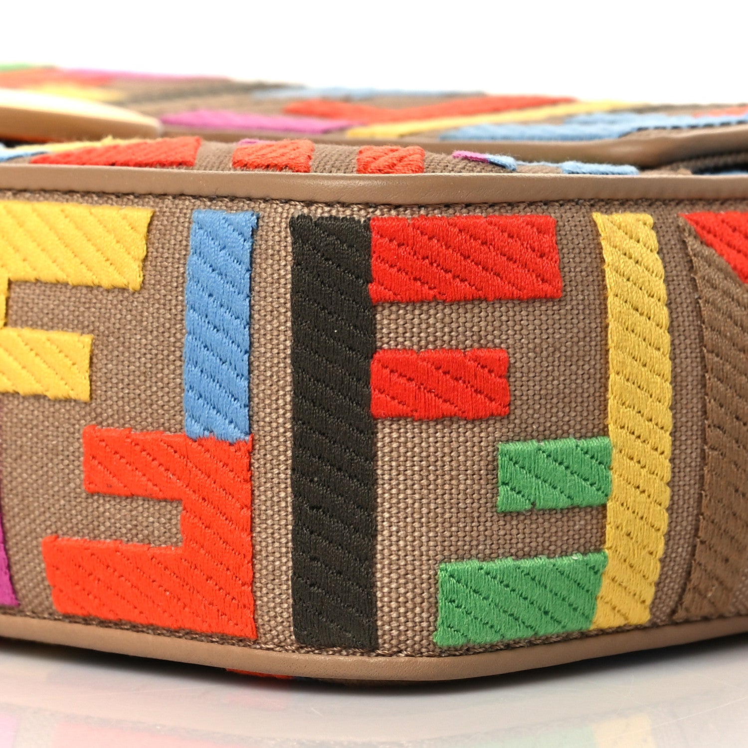 Fendi Canvas Vitello King FF Multicolor Embroidered Baguette Multicolor Cuoio 9 of 10