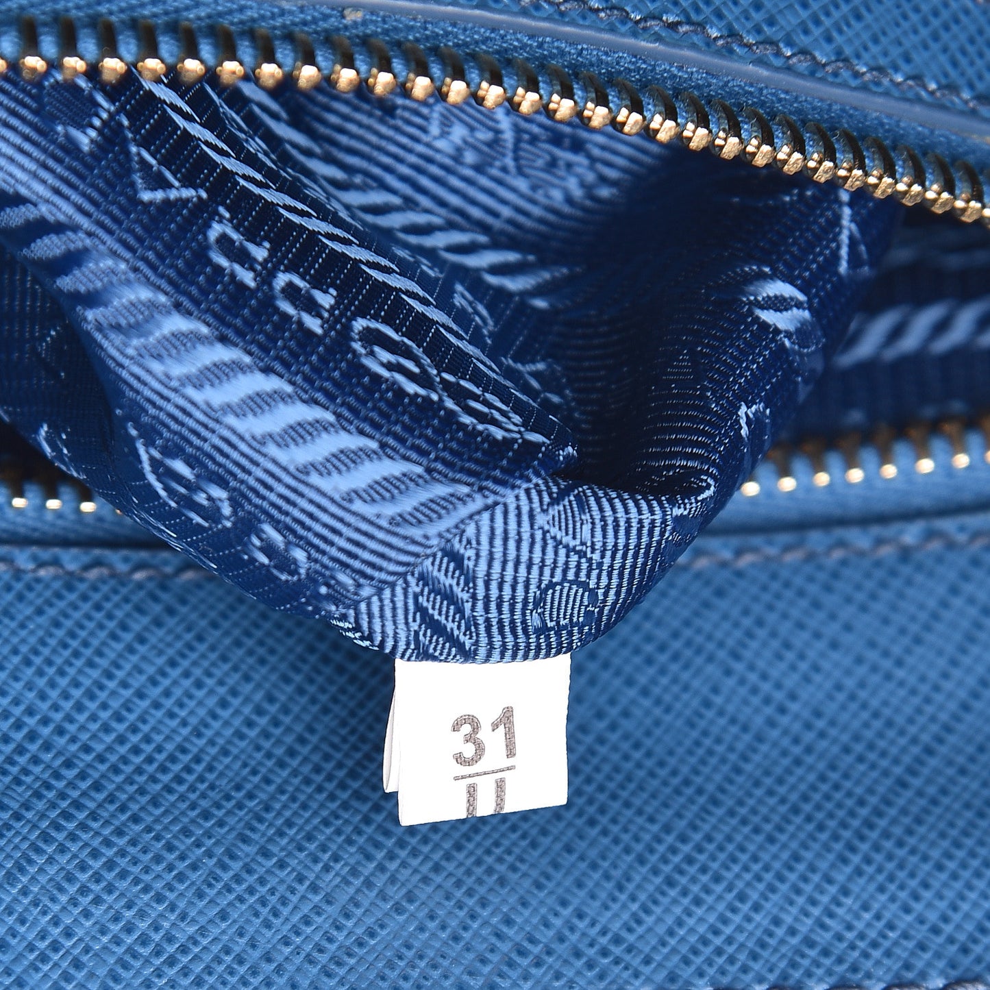 Saffiano Large Galleria Double Zip Tote Cobalto