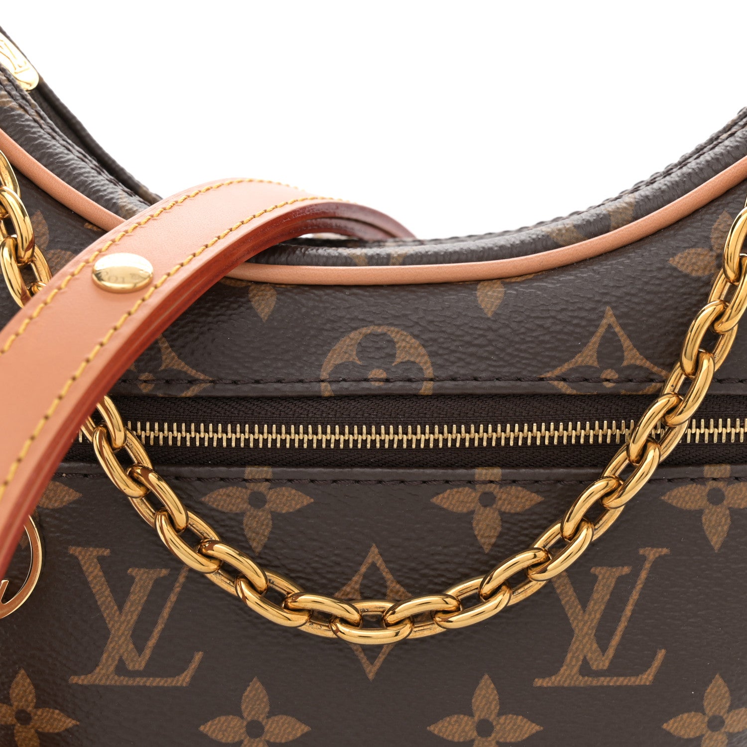Louis Vuitton Monogram Loop 7 of 9