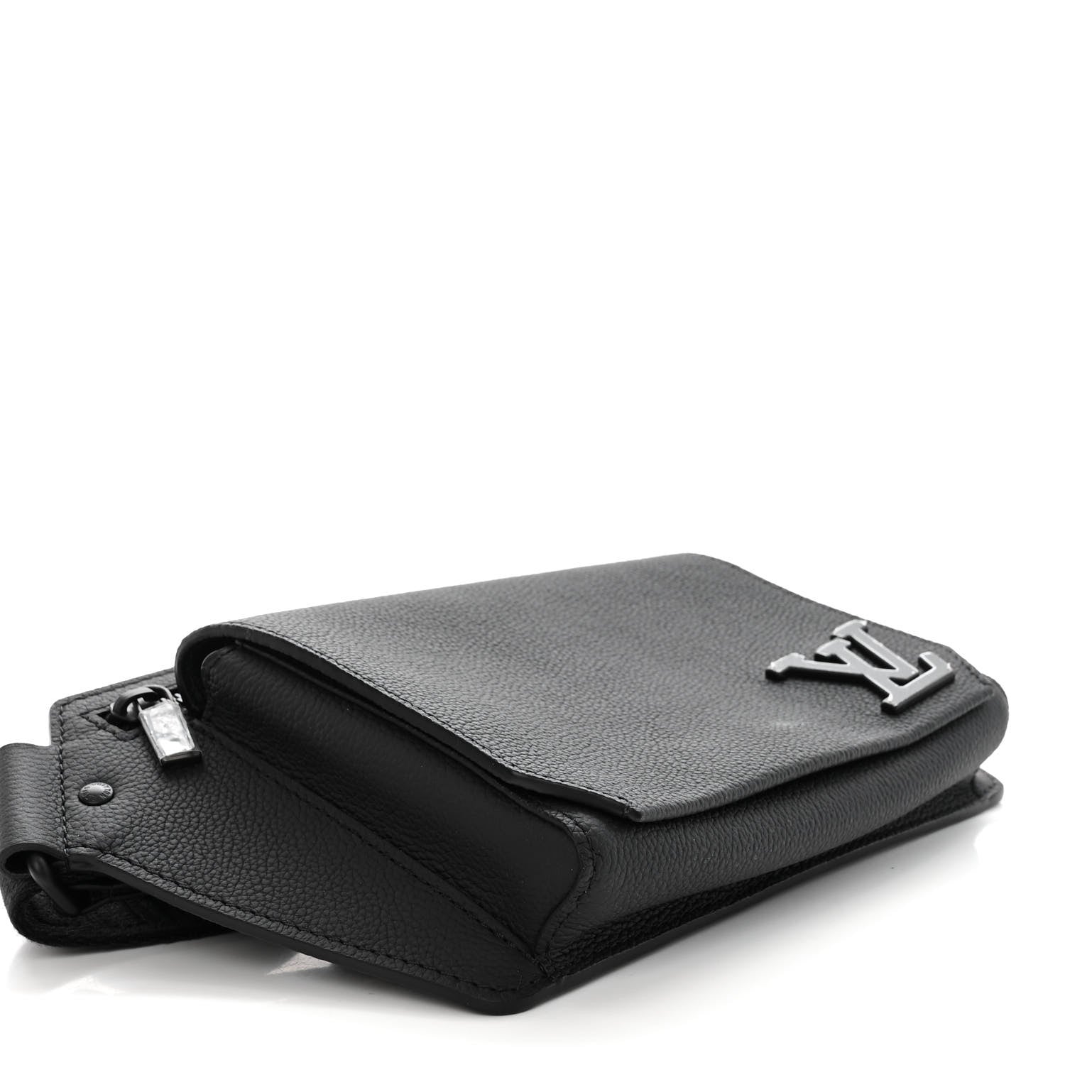 Louis Vuitton Grained Calfskin Aerogram Takeoff Sling Black 8 of 12