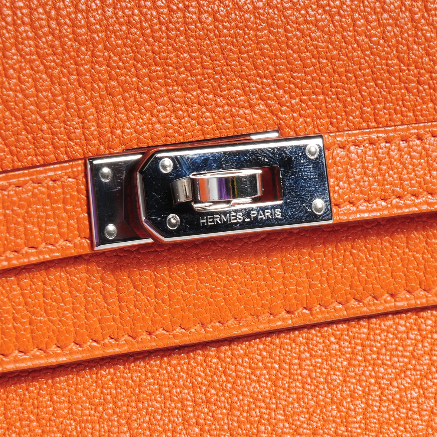 Chevre Mysore Medium Kelly Wallet Orange