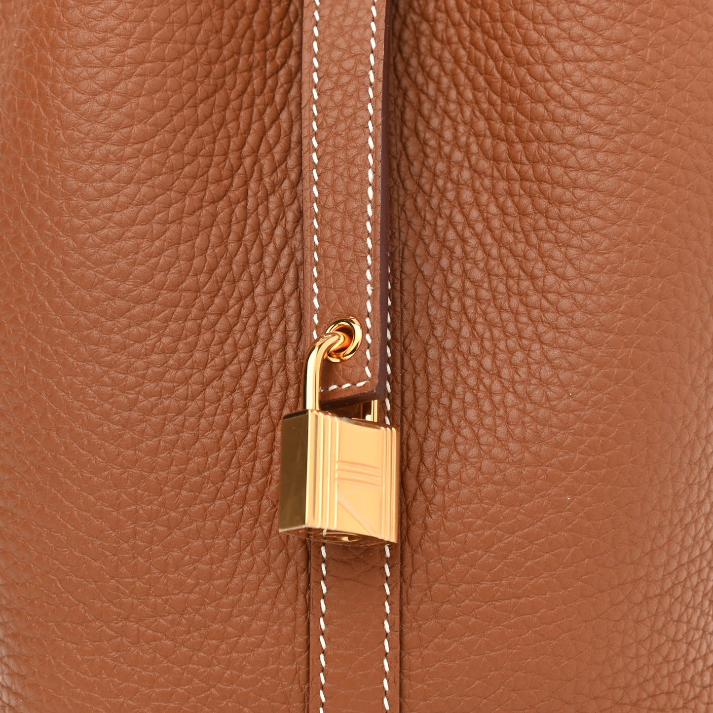 Taurillon Clemence Picotin Lock 18 PM Gold