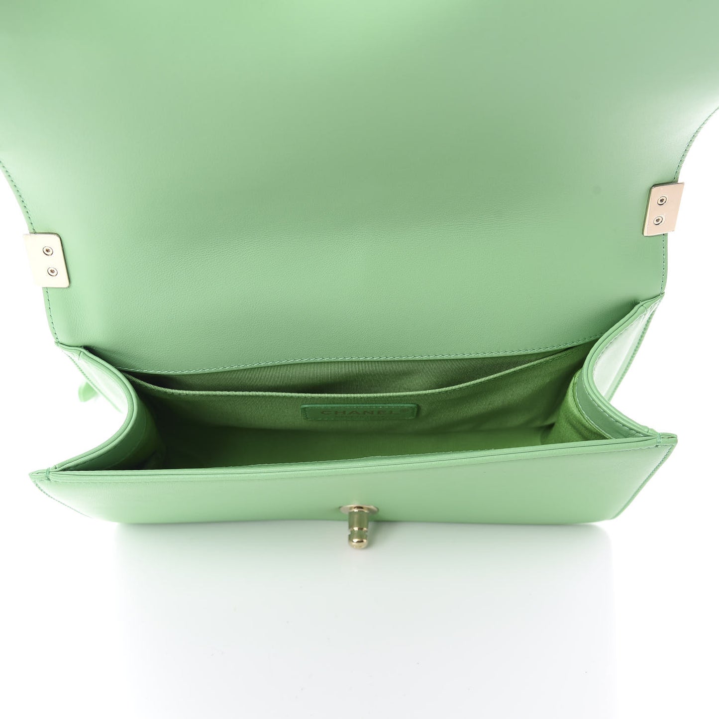 Calfskin Quilted Medium Boy Flap Green