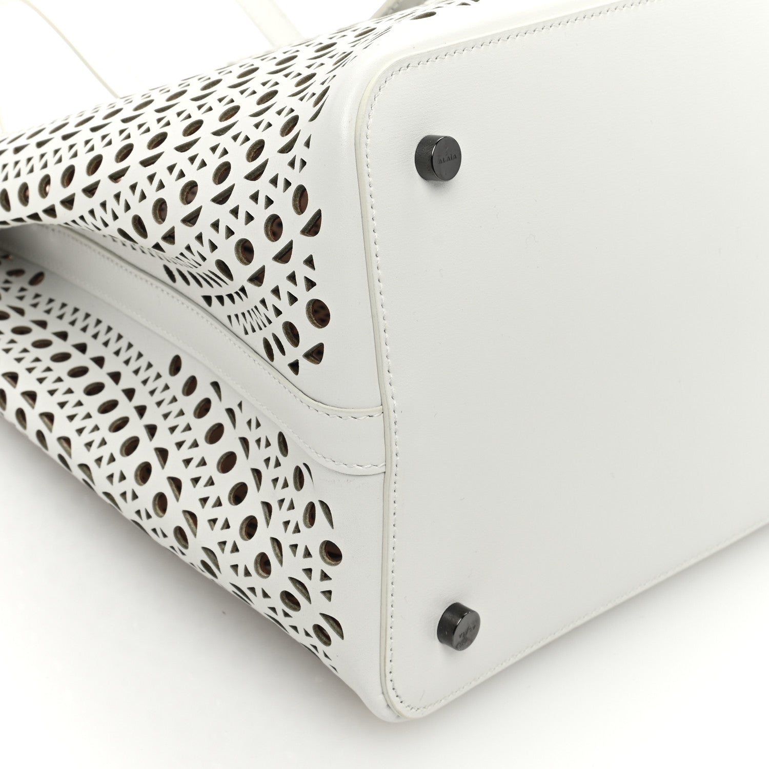 Alaia Calfskin Vienne Mina 32 Bag White 9 of 10