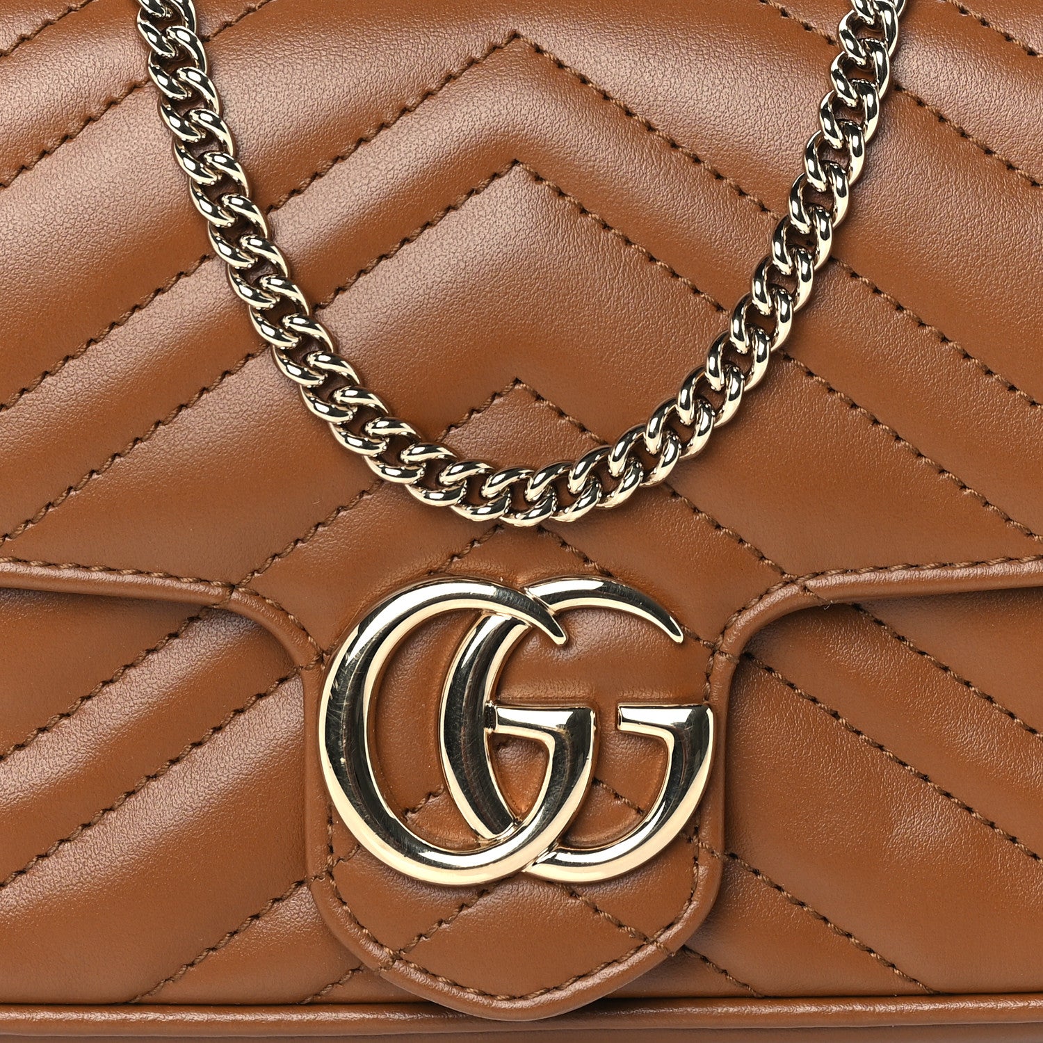 Gucci Calfskin Matelasse Mini GG Marmont Shoulder Bag With Card Holder Cuir 6 of 8