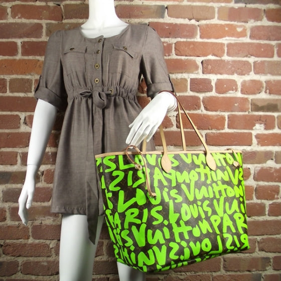 Monogram Graffiti Neverfull GM Green