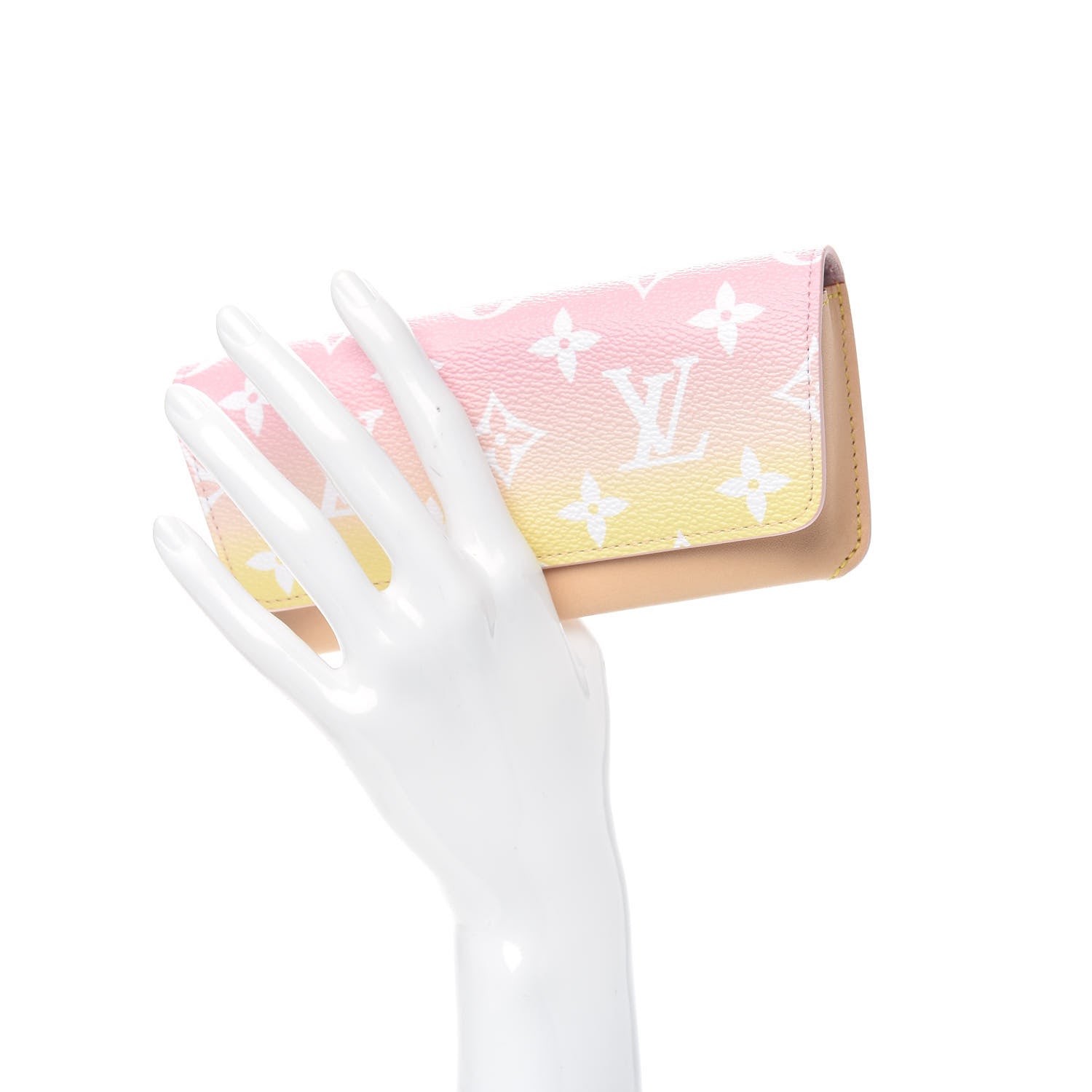 Louis Vuitton Monogram Giant By The Pool Woody Glasses Case Light Pink 2 of 7