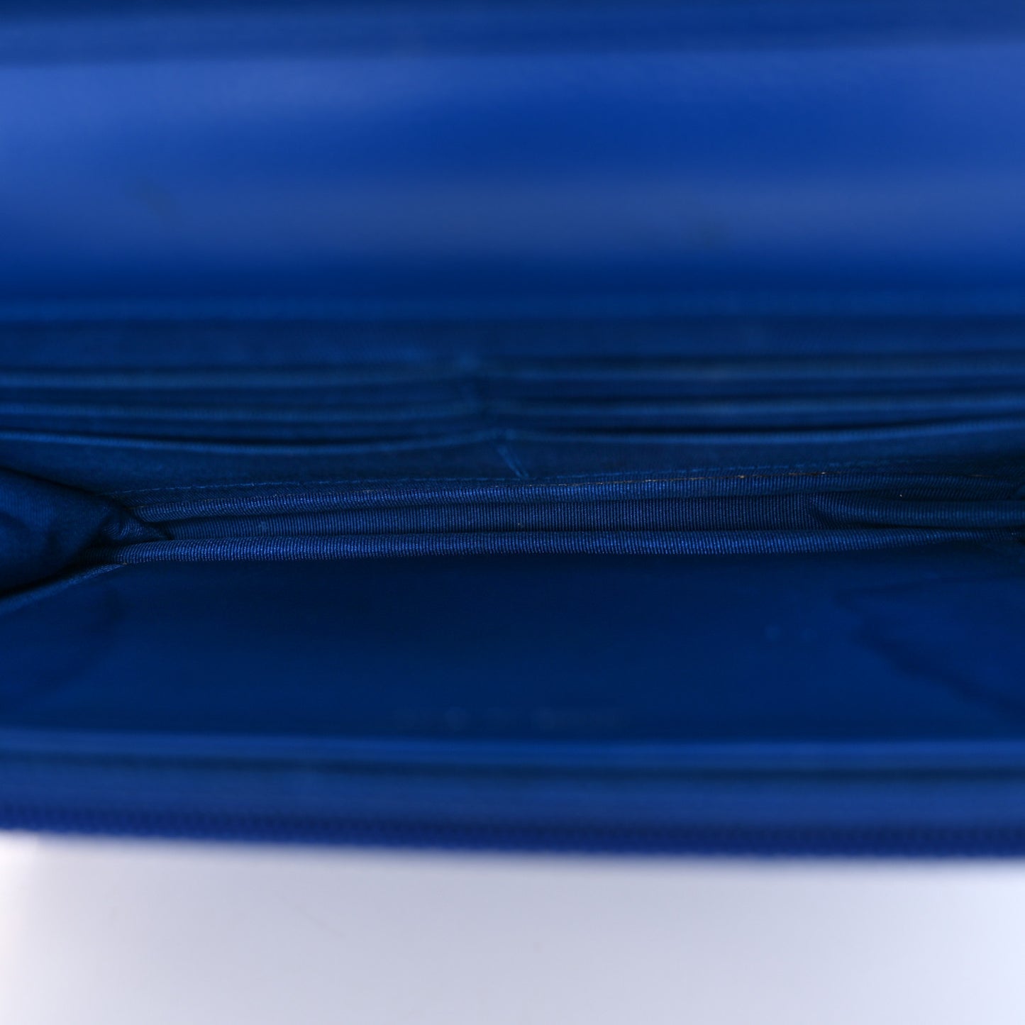 Caviar Chevron Quilted Wallet On Chain WOC Bright Blue