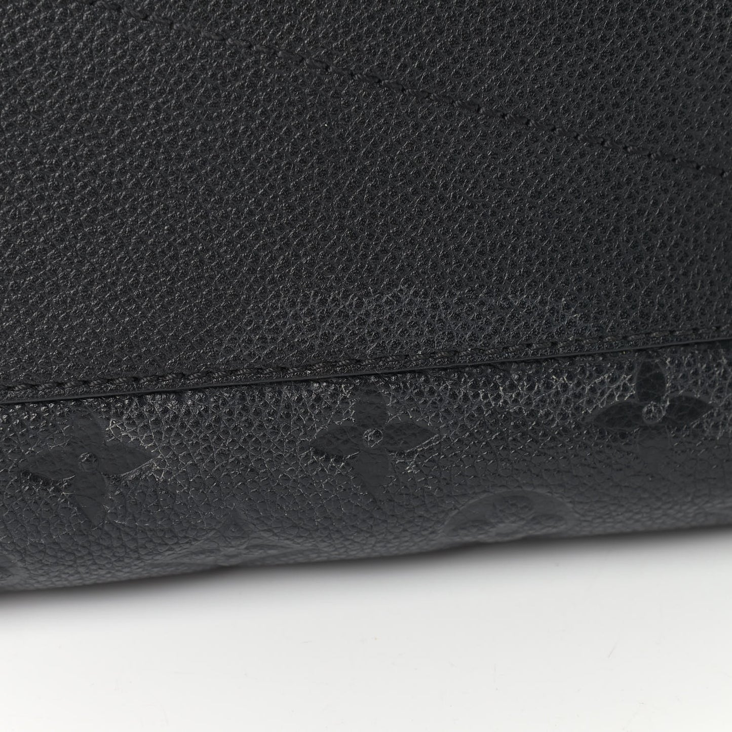 Empreinte Montaigne GM Black